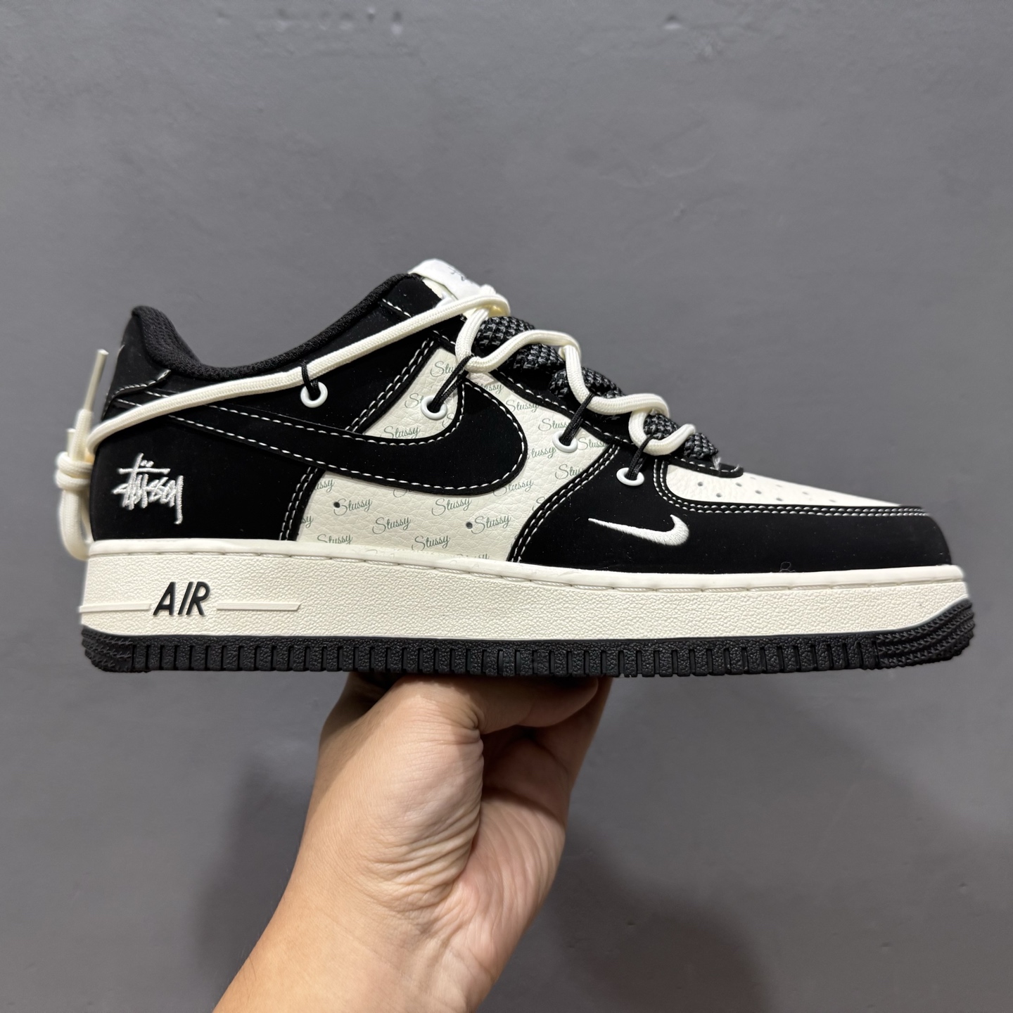 200 Nk Air Force 1‘07 Low 斯图西联名 黑白英文抽绳 空军一号低帮休闲板鞋 SJ1198-108