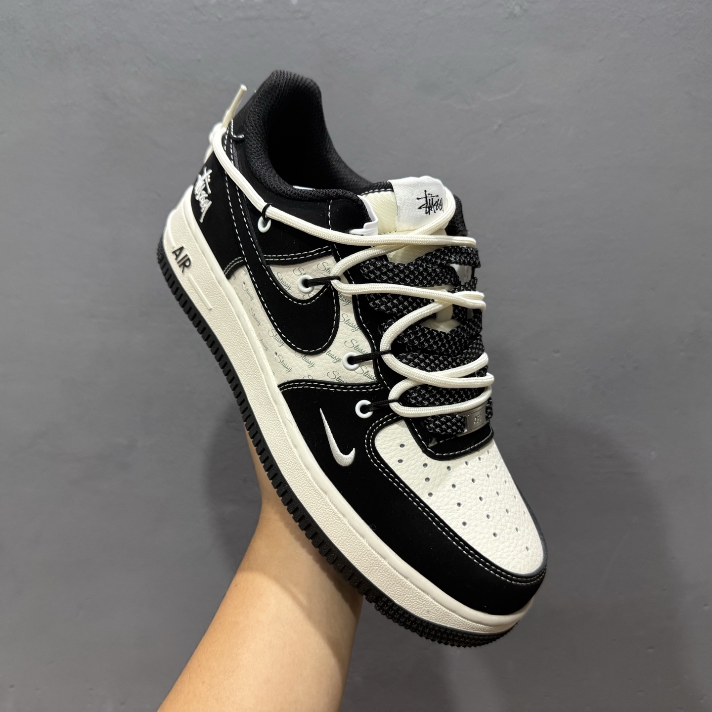 200 Nk Air Force 1‘07 Low 斯图西联名 黑白英文抽绳 空军一号低帮休闲板鞋 SJ1198-108