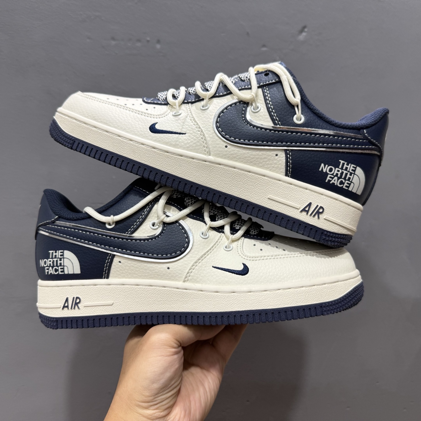 200 Nike Air Force 1 Low 07 x The North Face 白蓝小钩绑带满天星 SJ1198-107