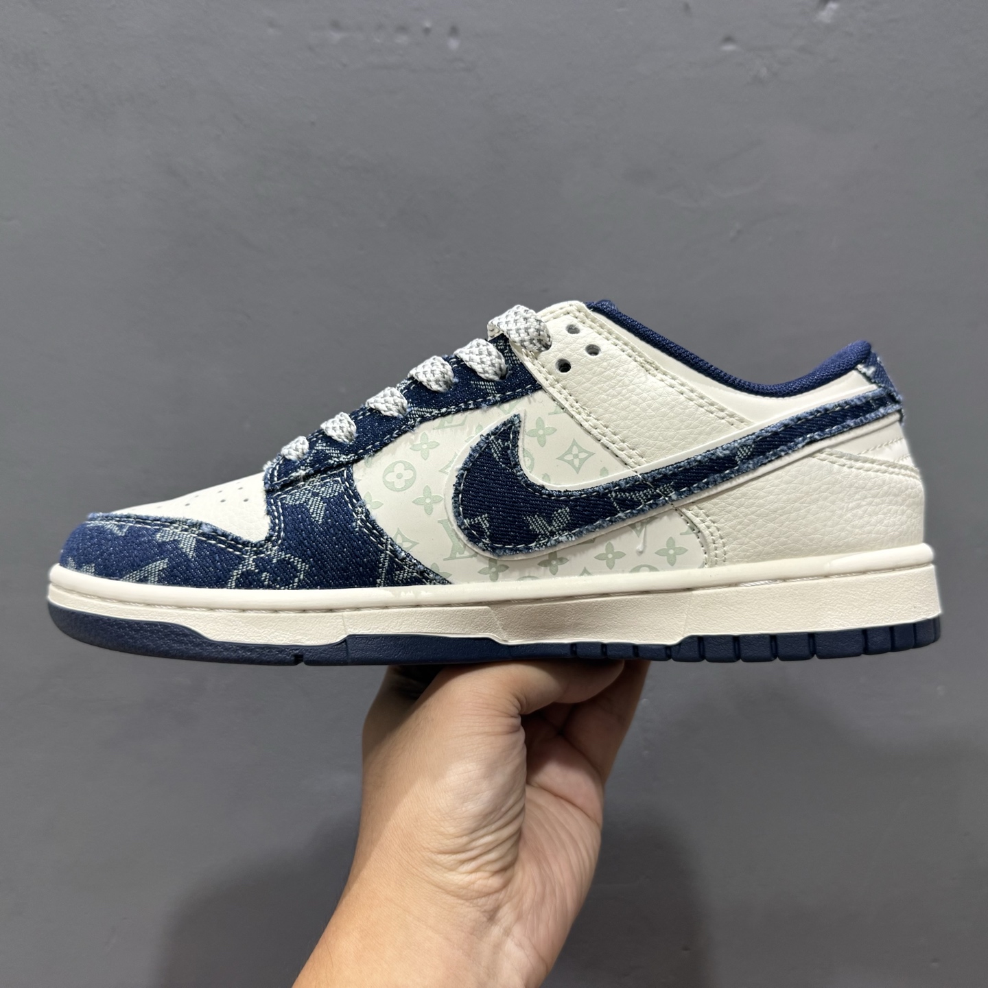 280 Louis Vuitton x Nike Dunk Low 米蓝布小勾 YX5066-386