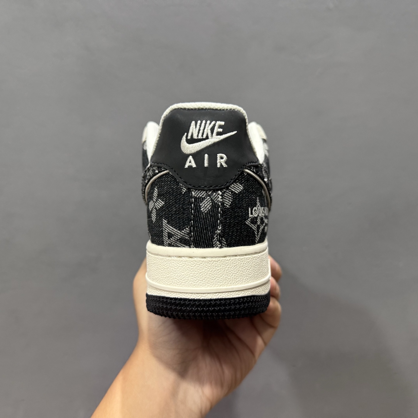 260 Louis Vuitton x NIke Air Force 1 青色牛仔 SC0601-554