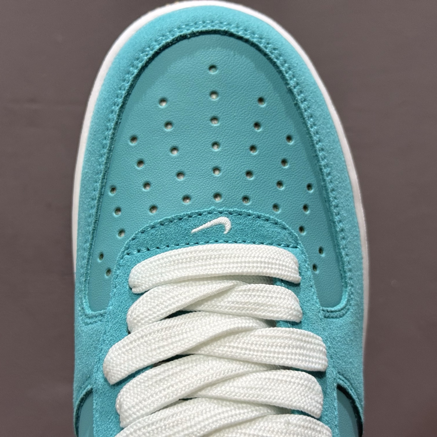 ￥200 Nike Air Force 1'07 Low 空军一号低帮休闲板鞋 IB6388-301