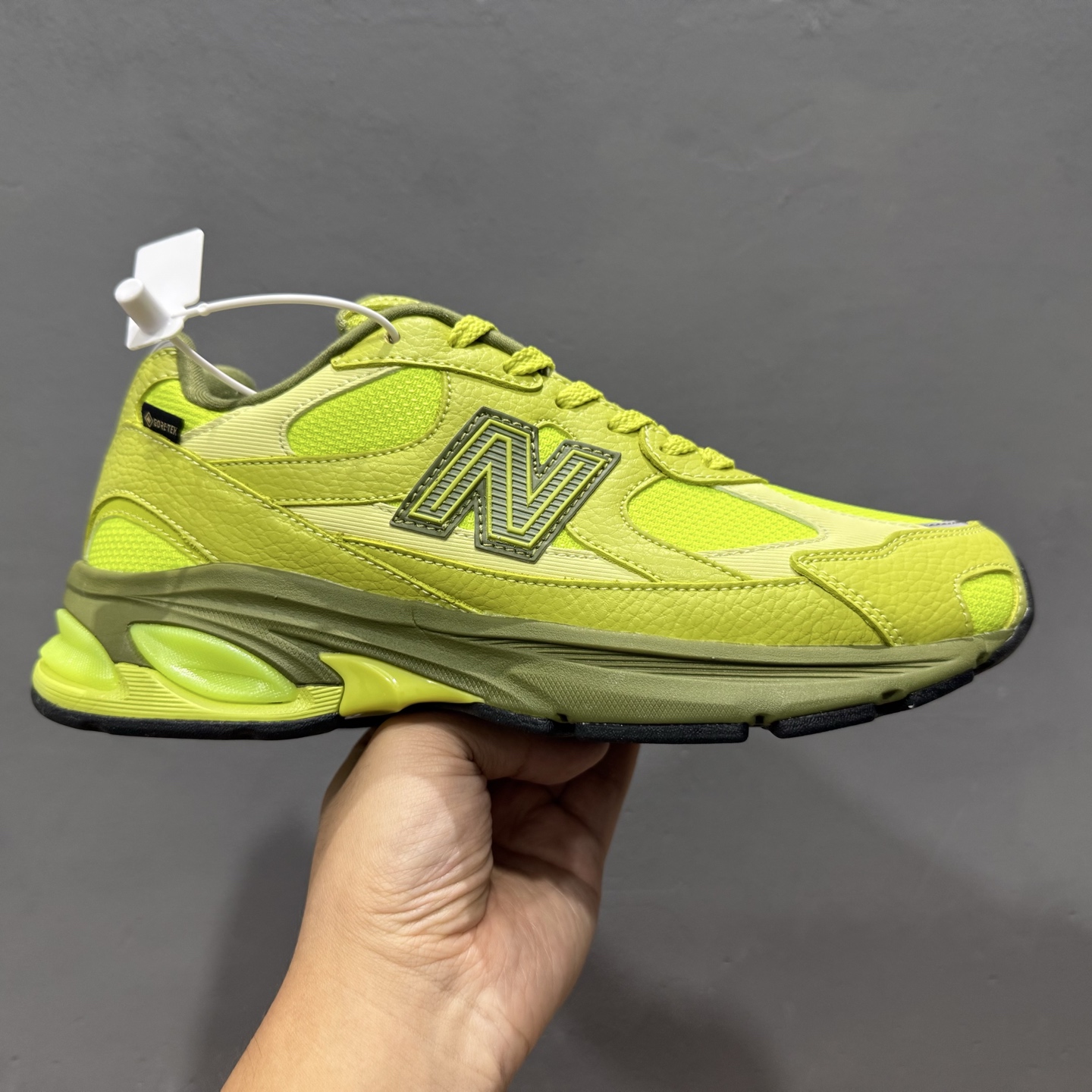 ￥240 纯原 New Balance 2010系列 复古休闲跑步鞋 U2010RLC