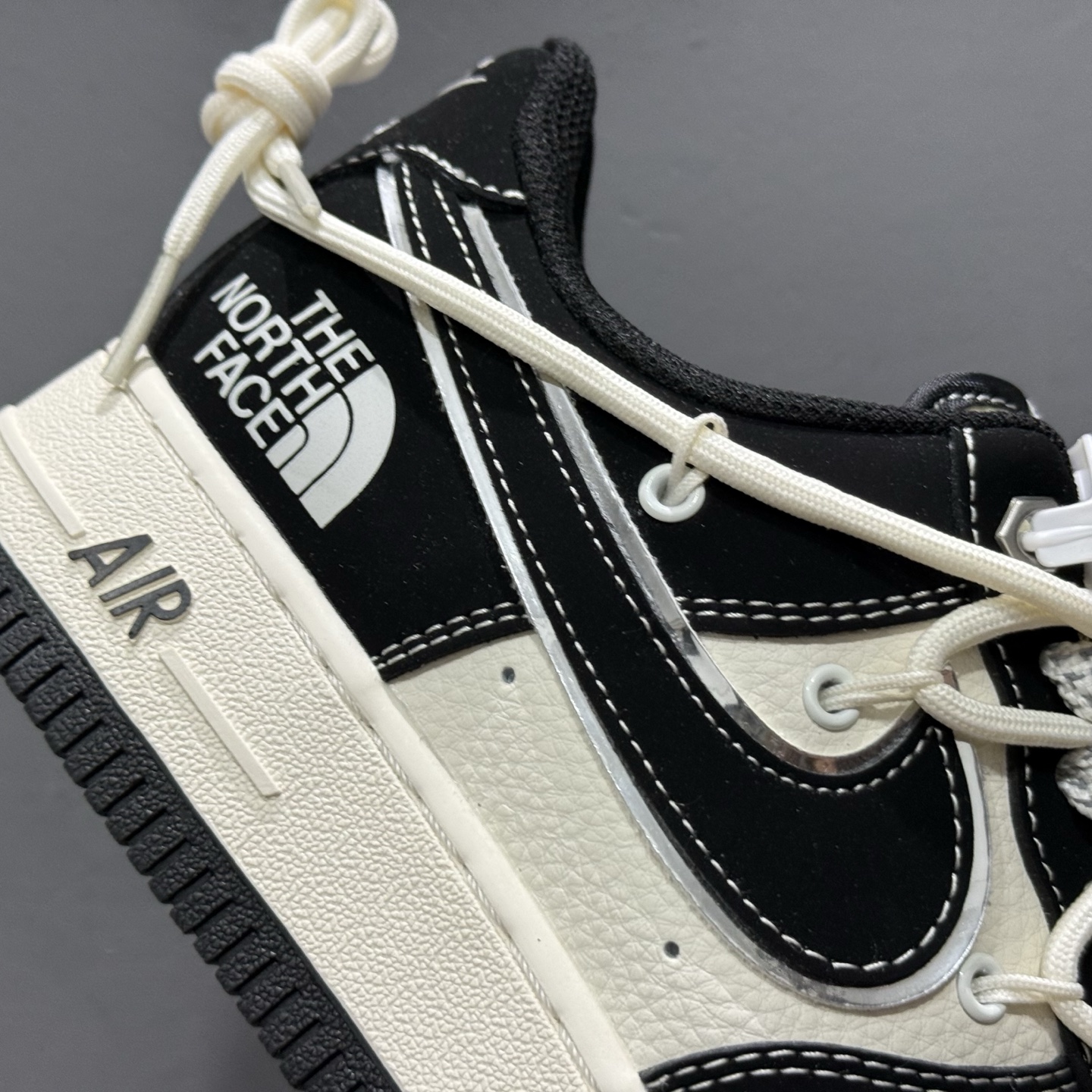 200 Nk Air Force 1‘07 Low 北面联名 磨砂黑抽绳 空军一号低帮休闲板鞋 SJ1198-101