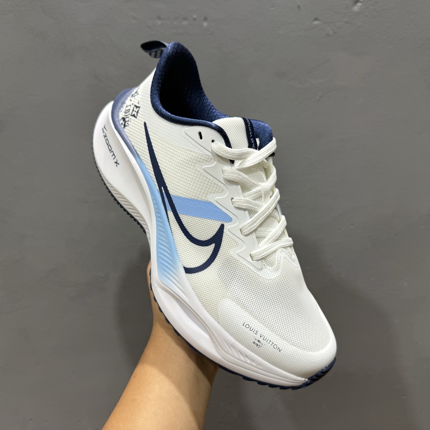 海外限售，国内首发 NIKE耐克 2025全新概念-超跑透气网面鞋训练跑步鞋Plus Zoomx 中底 超级飞马全新升级-LV联名系列 CK4318-159