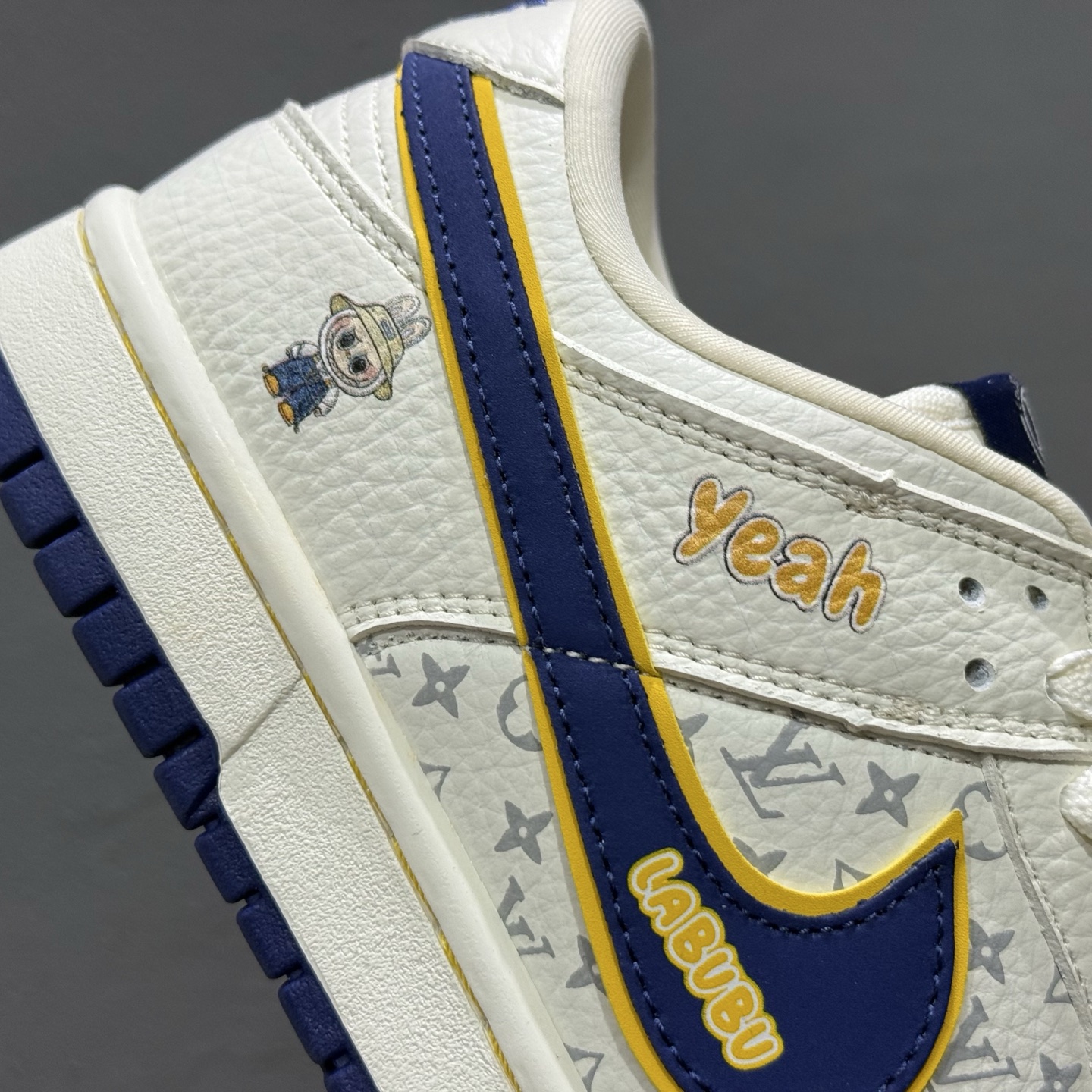 Nike SB Dunk Low 三方联名 白蓝金 高端定制 低帮休闲板鞋 SC0601-457