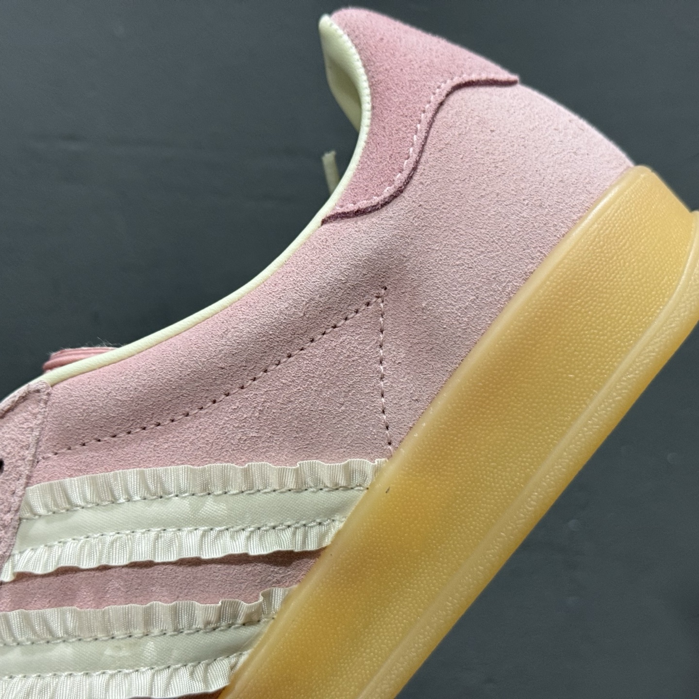 adidas originals GAZELLE INDOOR Wonder 粉色 此款鞋 JS1413