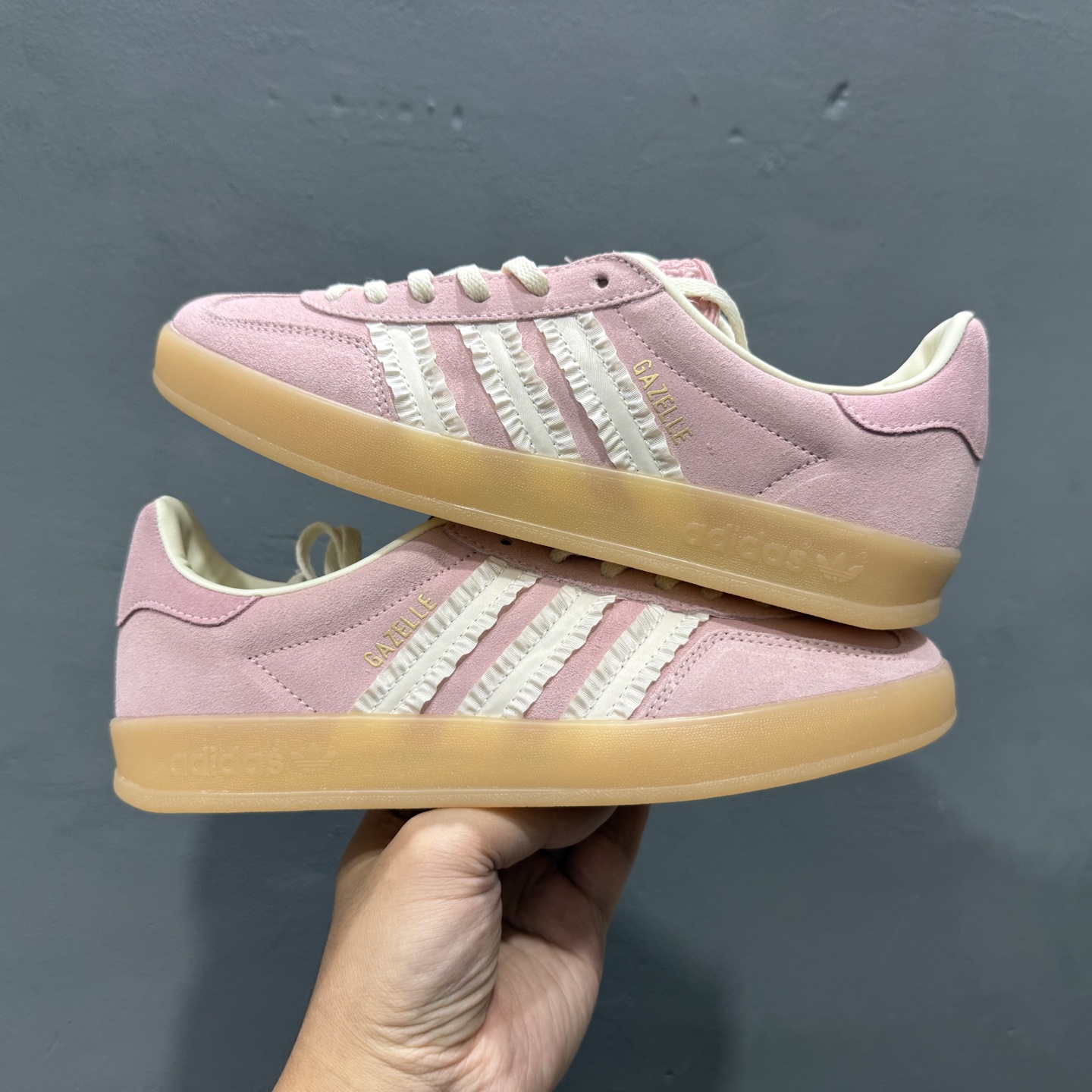 adidas originals GAZELLE INDOOR Wonder 粉色 此款鞋 JS1413