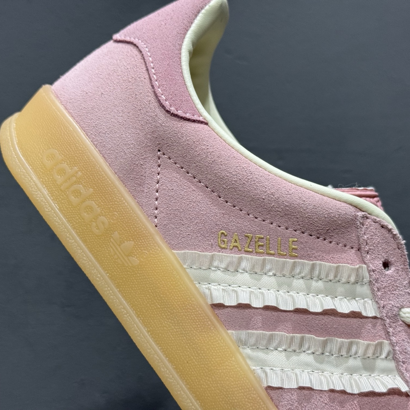 adidas originals GAZELLE INDOOR Wonder 粉色 此款鞋 JS1413