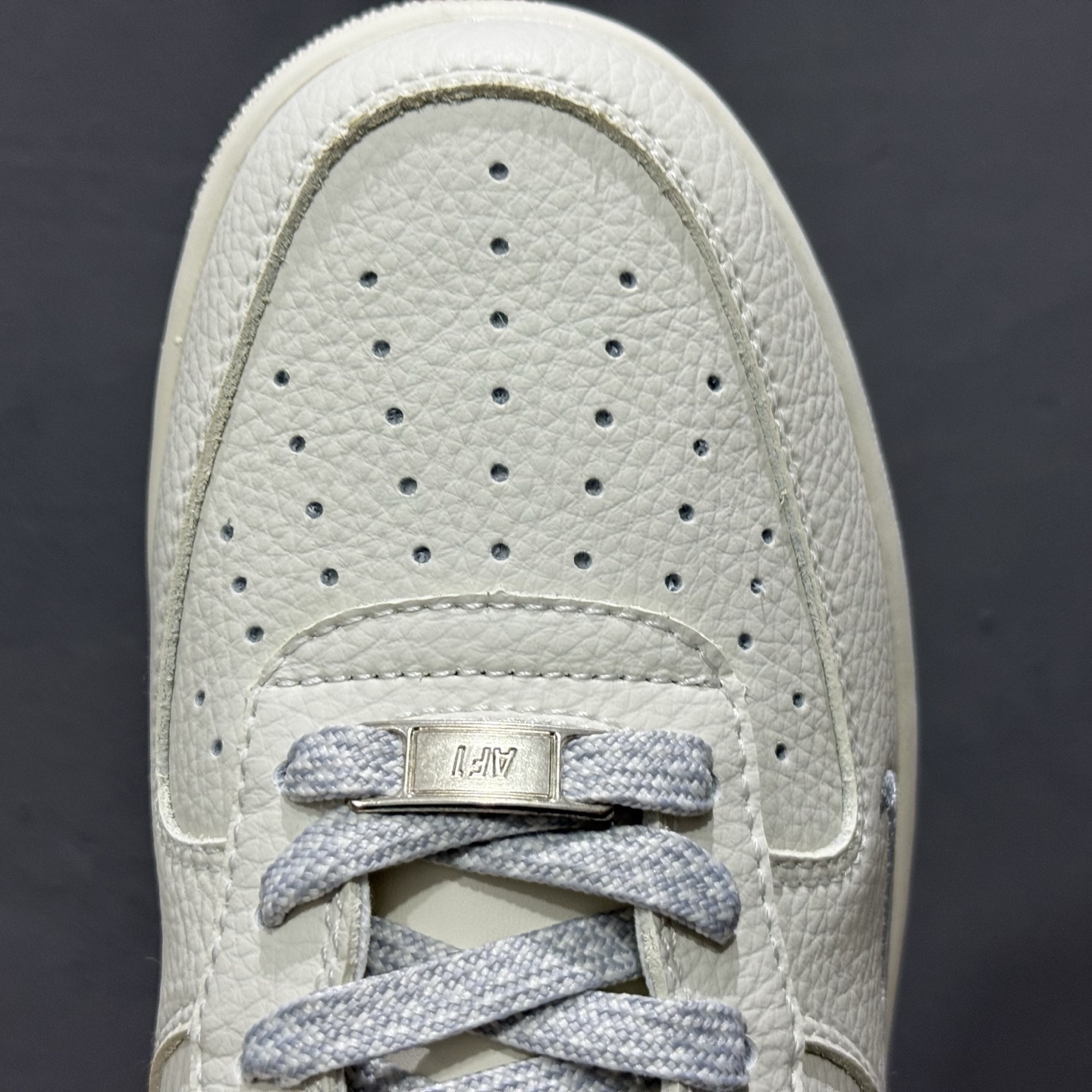 Nike Air Force 1'07 Low 耐克联名 米灰边 空军一号低帮休闲板鞋 CS5288-033
