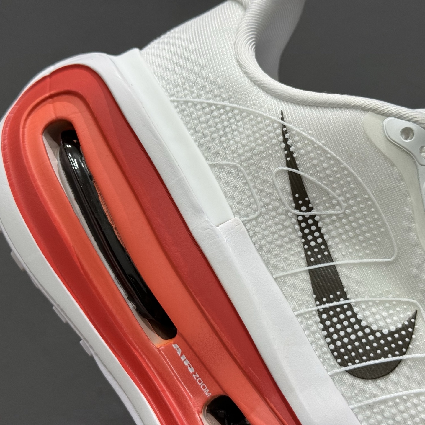 Nike Vomero premium Air气垫40周年 舒适百搭防滑耐磨 支撑缓震低帮 休闲跑步鞋 FN8453-028