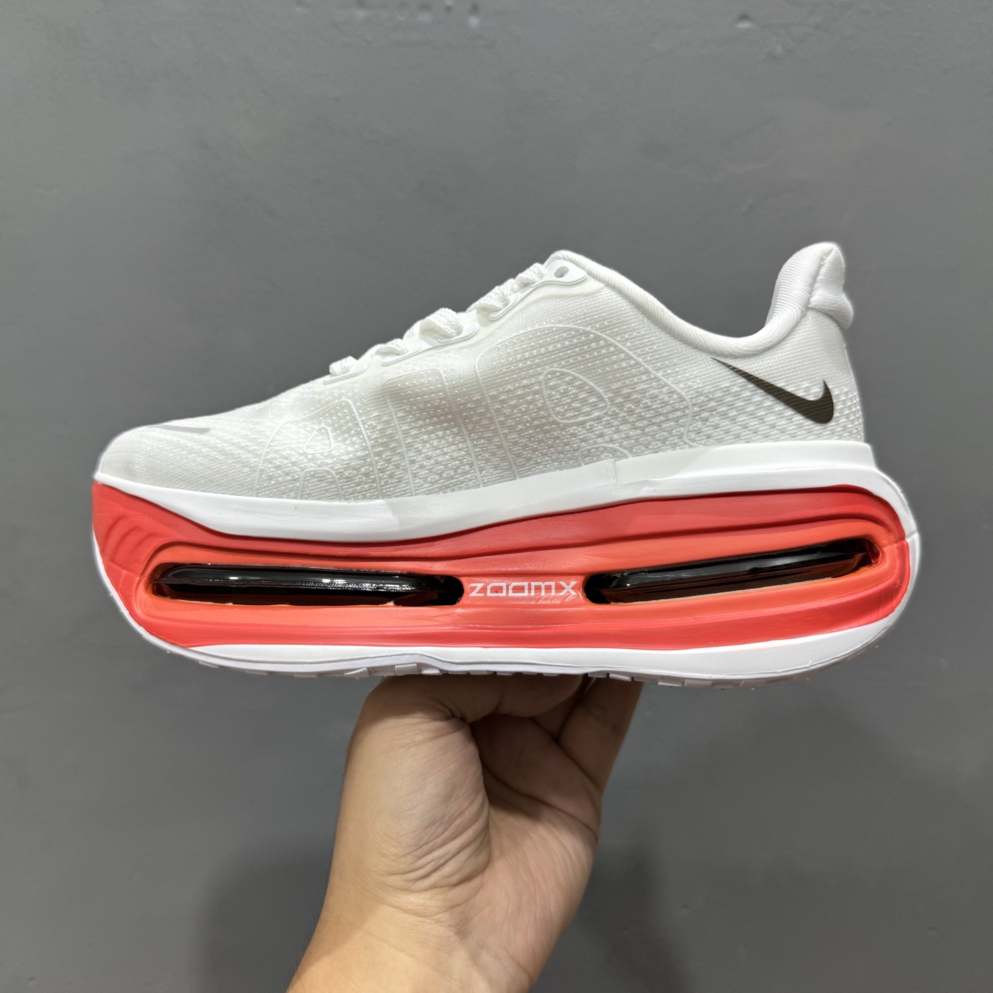 Nike Vomero premium Air气垫40周年 舒适百搭防滑耐磨 支撑缓震低帮 休闲跑步鞋 FN8453-028
