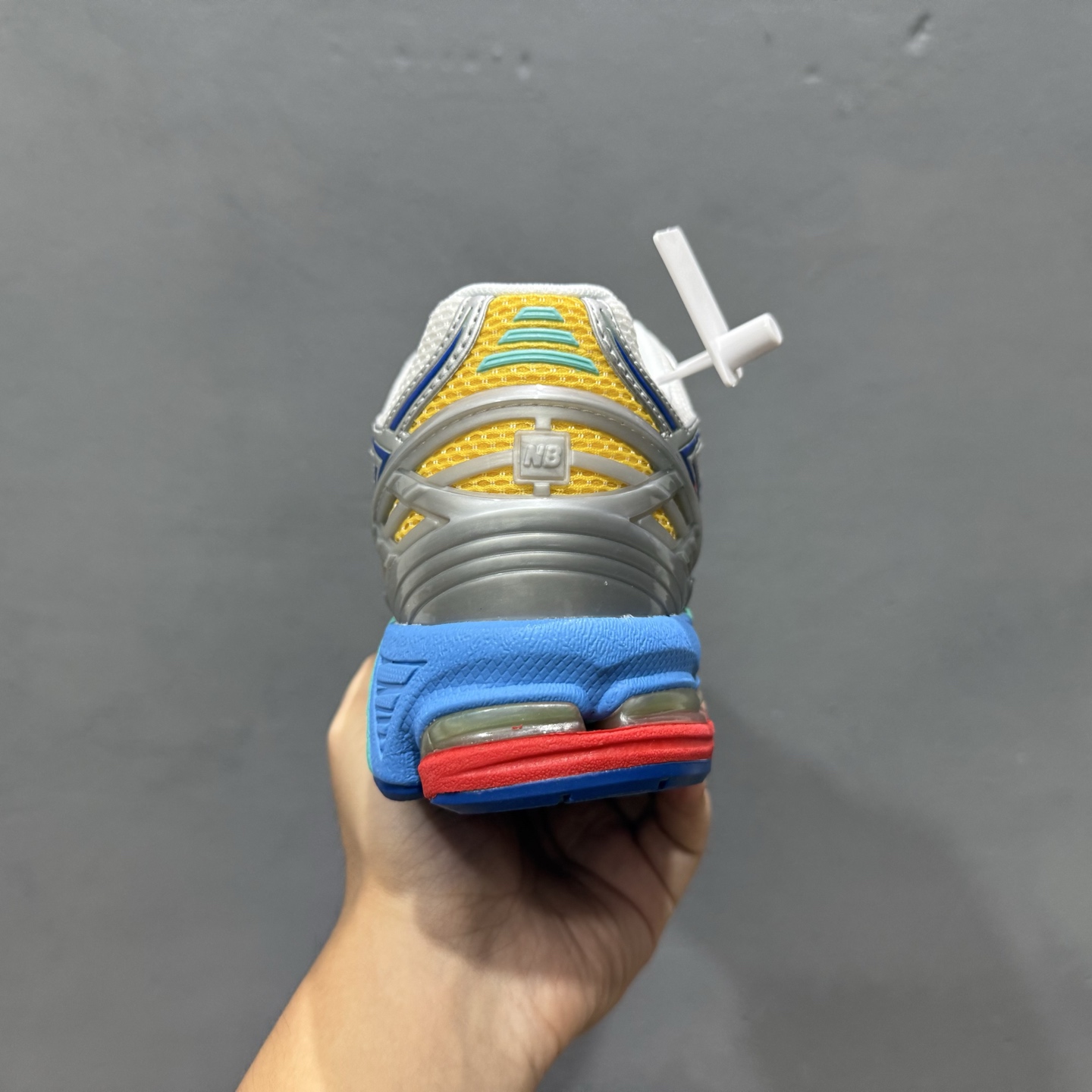 ￥210 New Balance 1906系列复古老爹风休闲运动慢跑鞋 U1906RMS