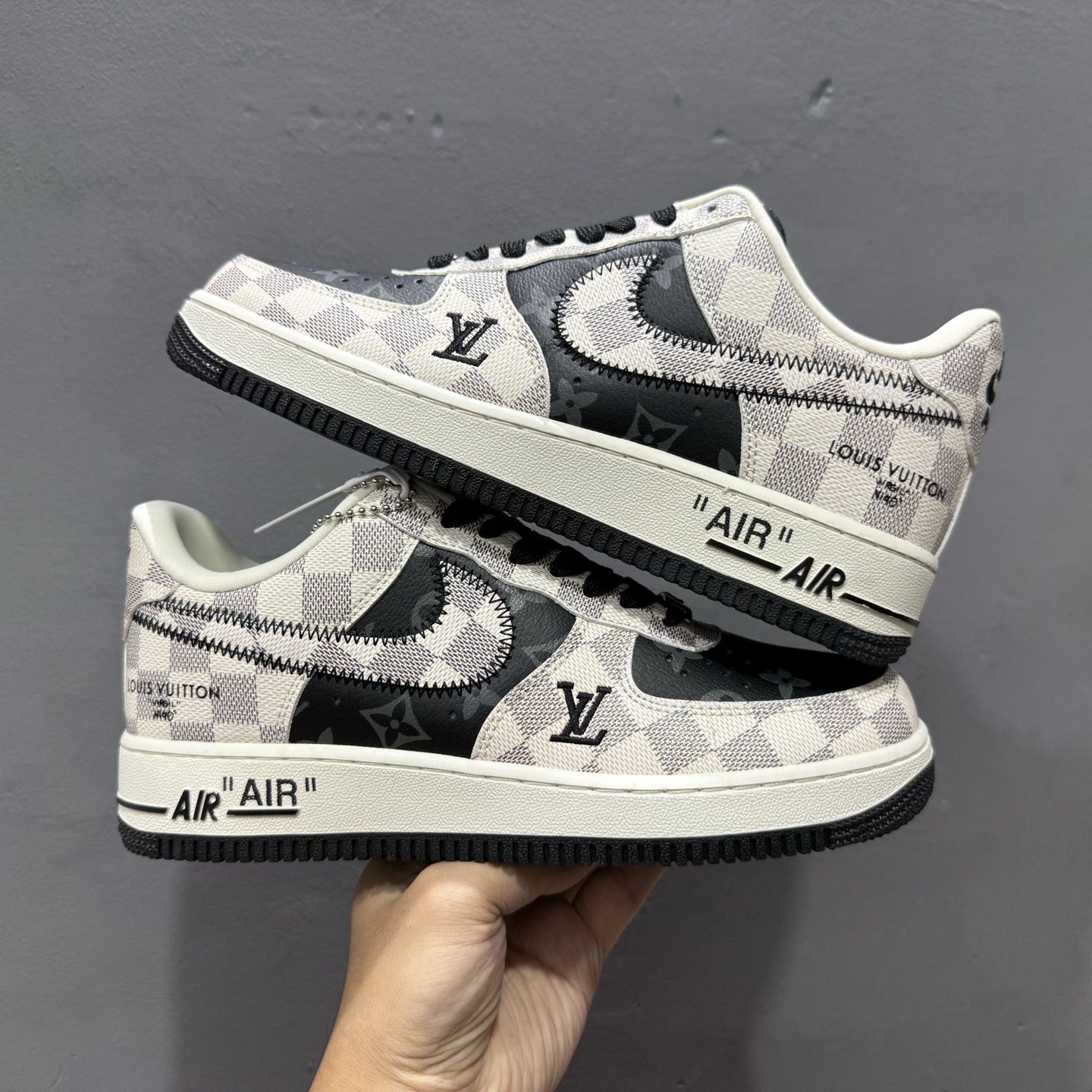 Louis Vuitton x NIke Air Force 1 格纹雾灰 SC0601-562