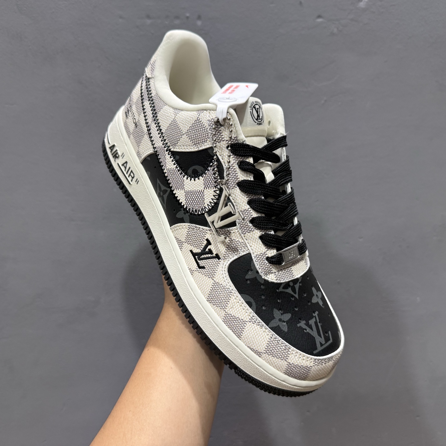 Louis Vuitton x NIke Air Force 1 格纹雾灰 SC0601-562