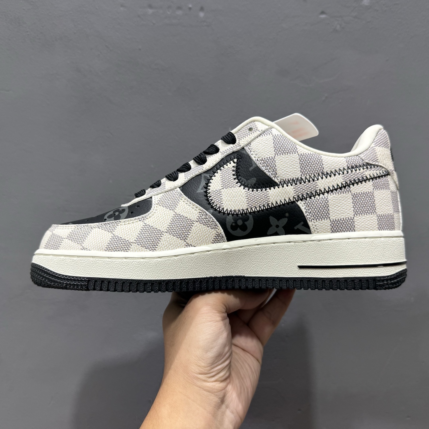 Louis Vuitton x NIke Air Force 1 格纹雾灰 SC0601-562