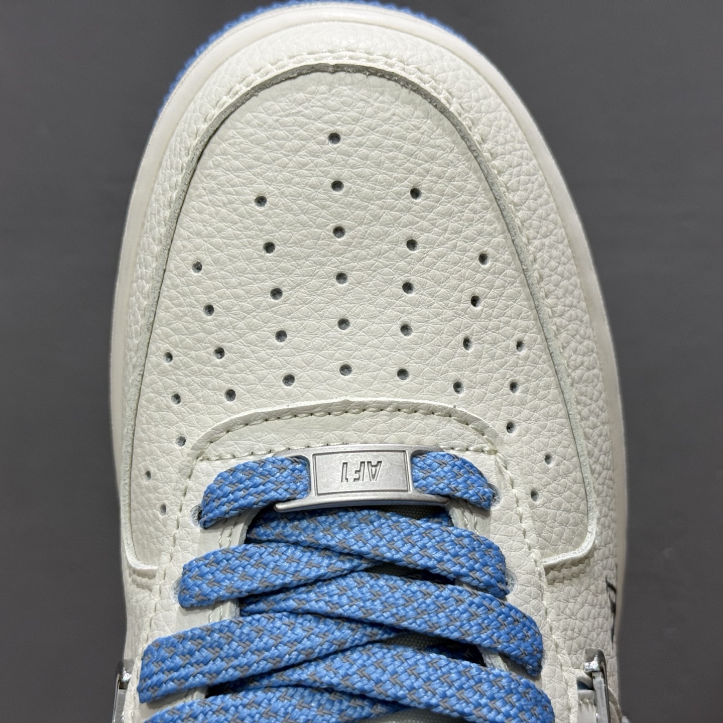 Nike Air Force 1'07 Low LV联名 米蓝四勾 空军一号低帮休闲板鞋 XS2869-003