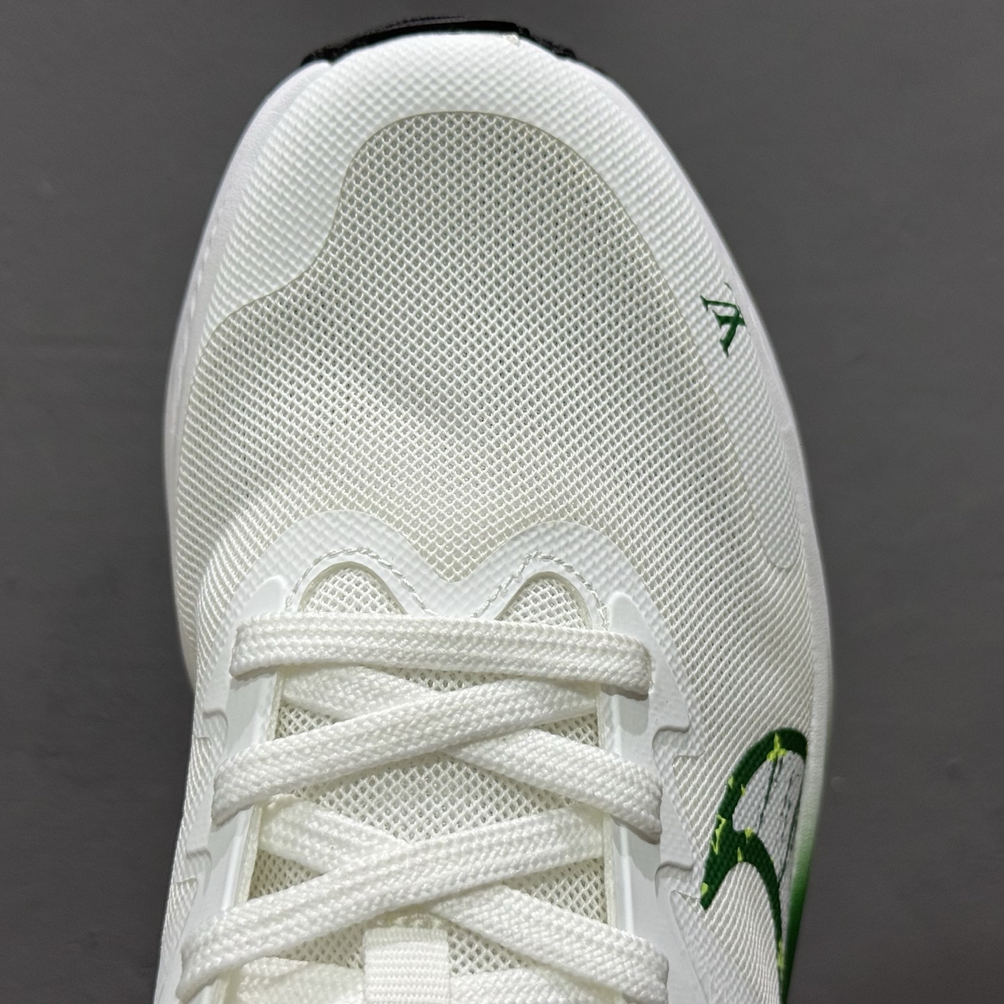 NIKE耐克 2025全新概念-超跑透气网面鞋训练跑步鞋Plus Zoomx 中底 超级飞马全新升级-LV联名系列 CK4318-160