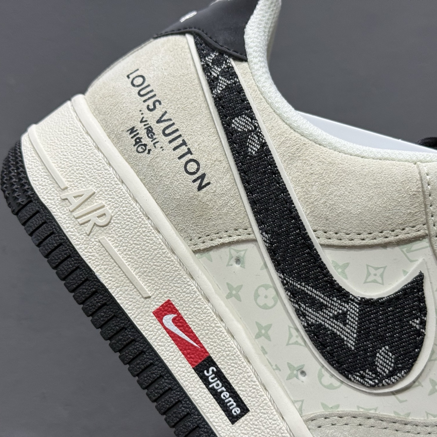 Louis Vuitton x Nike Air Force 1 猪八米白黑 MZ9588-801