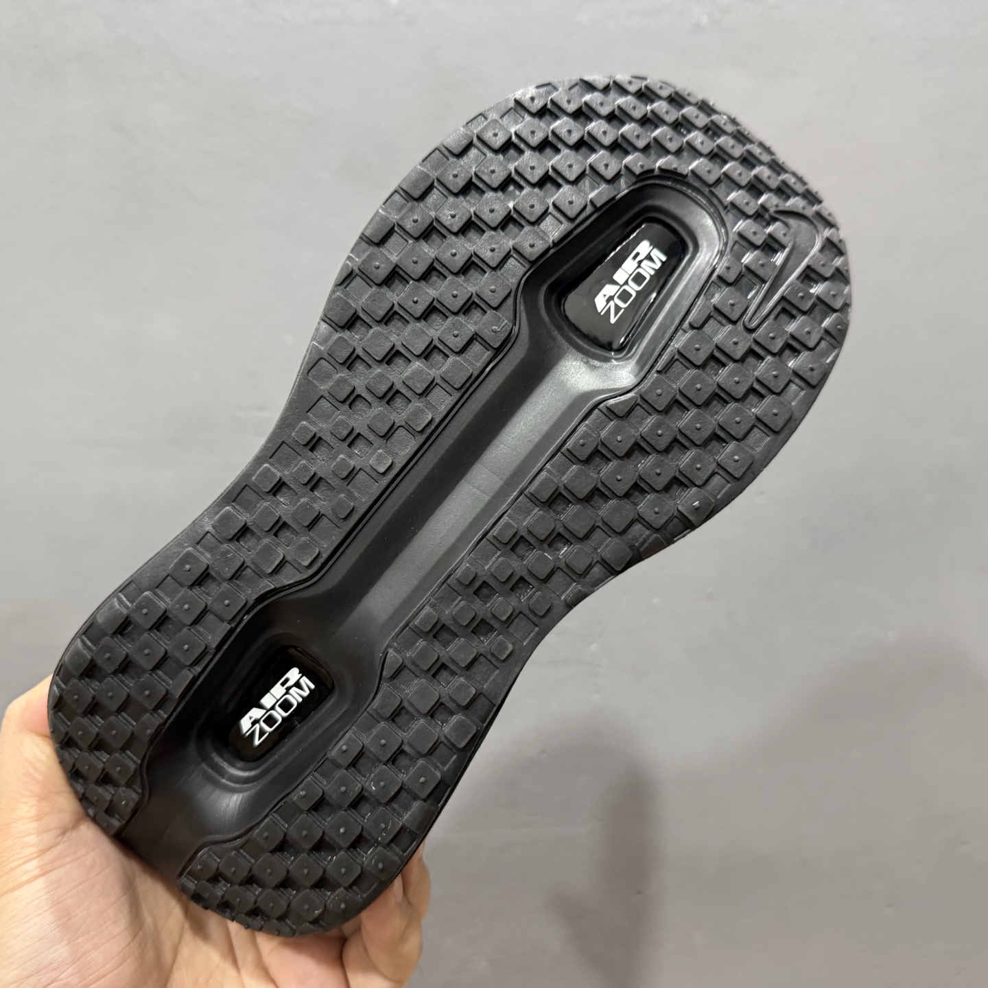 Nike ZOOM PREMIUM 耐克 飞马 舒适减震防滑 低帮跑步鞋 FN8453-004
