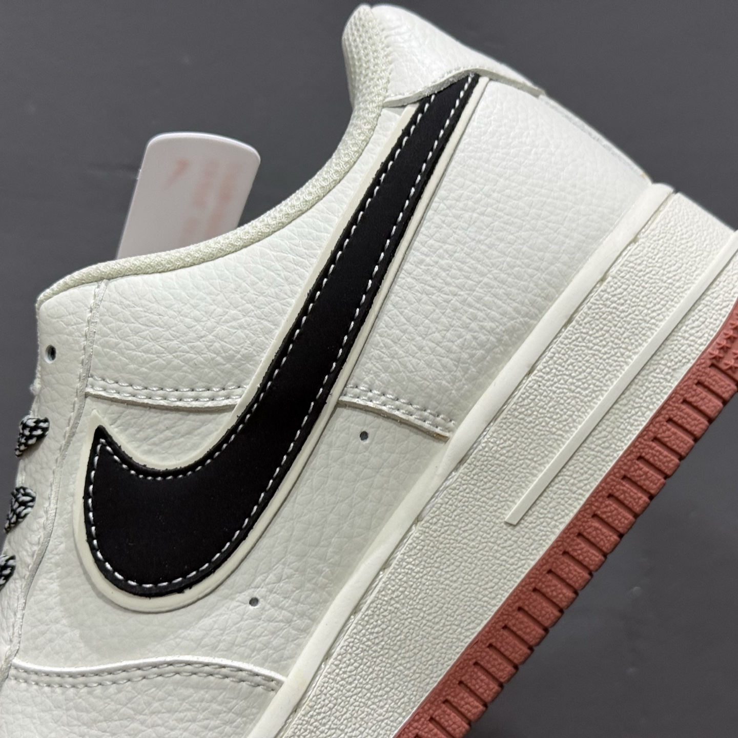 ￥260 Nike Air Force 1'07 Low LV联名 米黑勾生胶 空军一号低帮休闲板鞋 CS5288-020