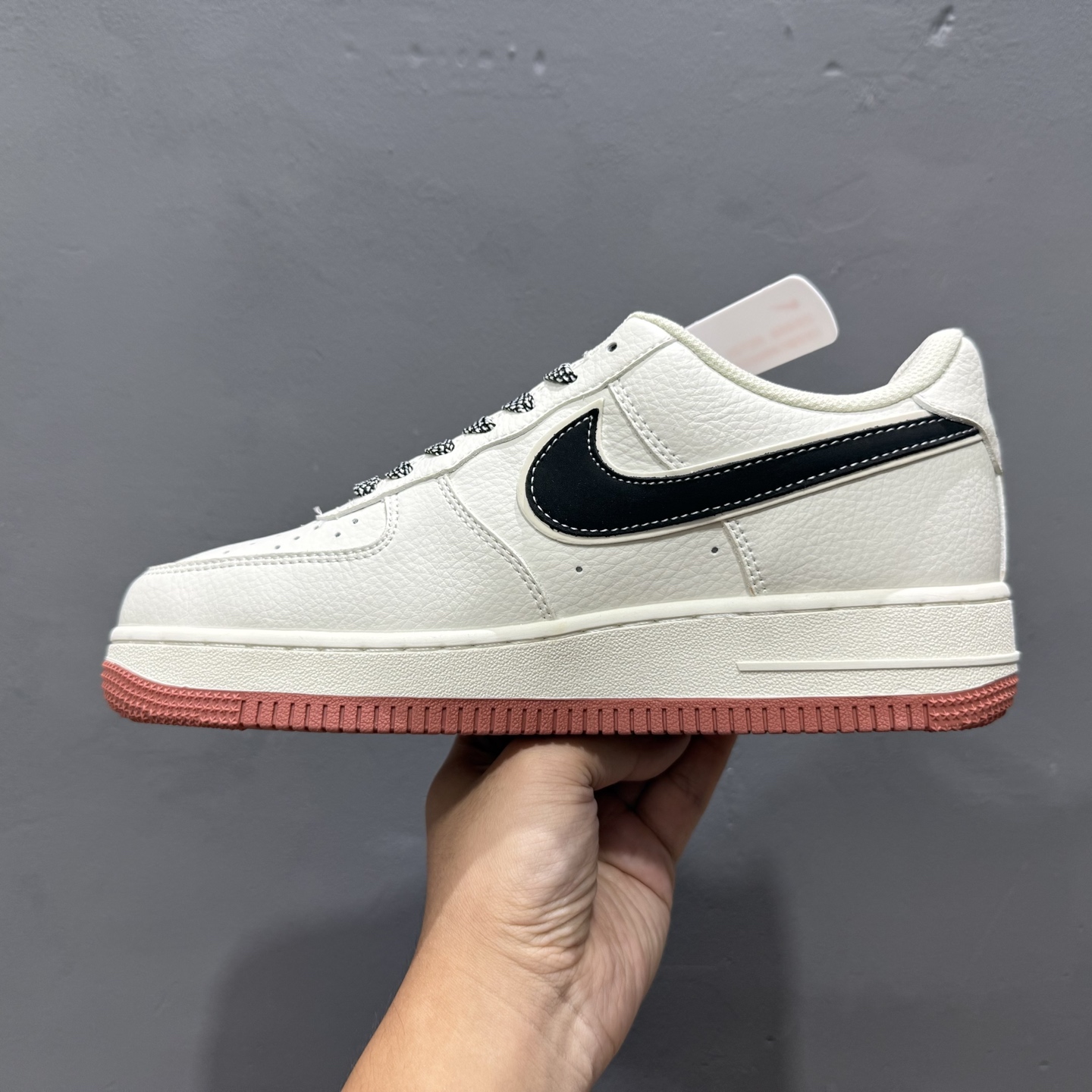 ￥260 Nike Air Force 1'07 Low LV联名 米黑勾生胶 空军一号低帮休闲板鞋 CS5288-020