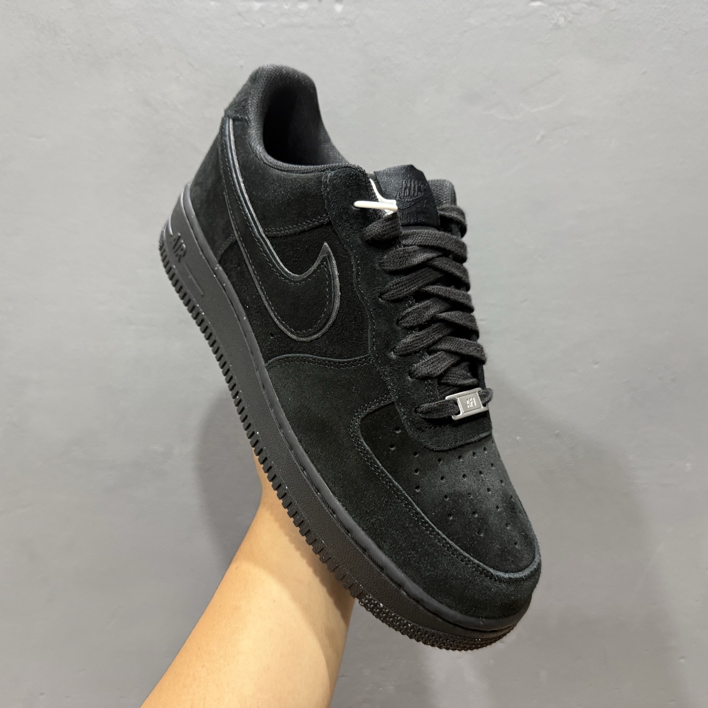 ￥200 Nike Air Force 1'07 Low 空军一号低帮休闲板鞋 HQ1966-002