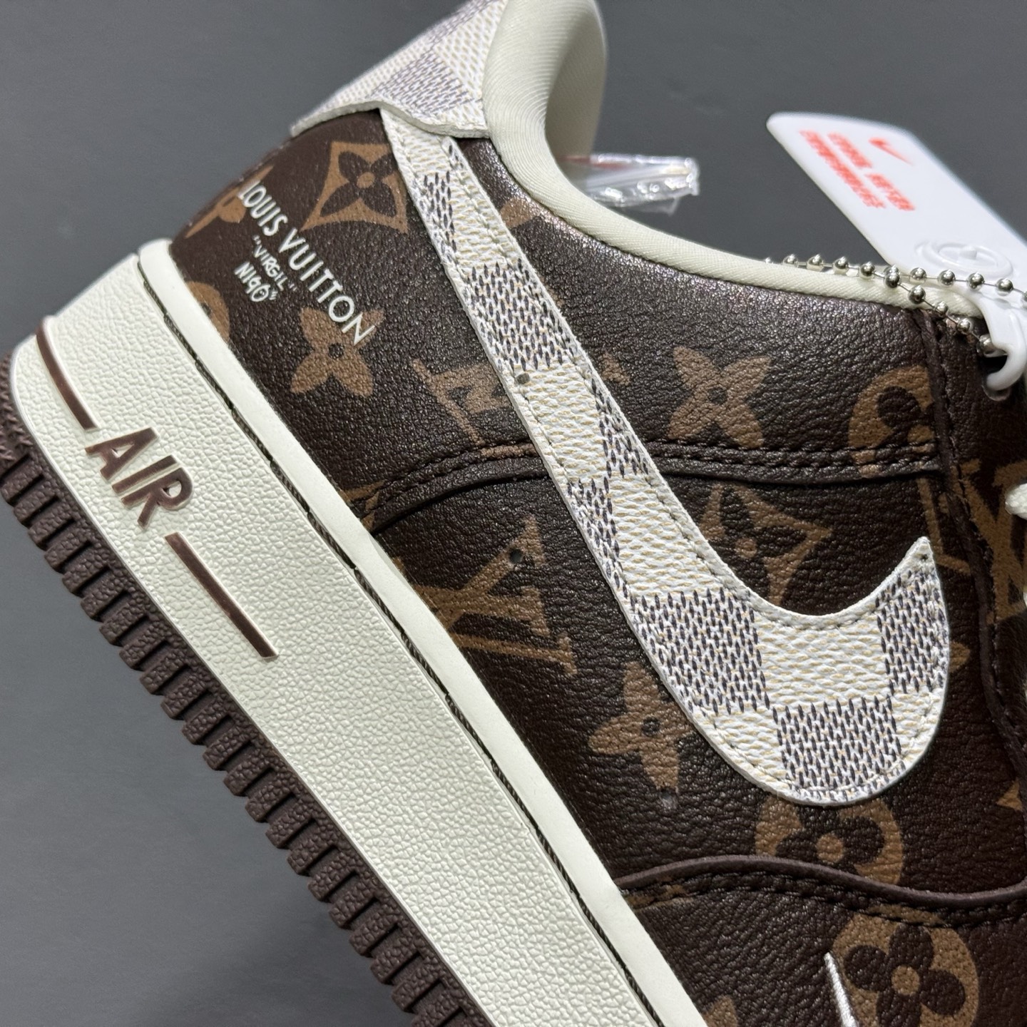 Nike Air Force 1'07 Low LV联名 经典咖啡棕 空军一号低帮休闲板鞋 SC0601-558
