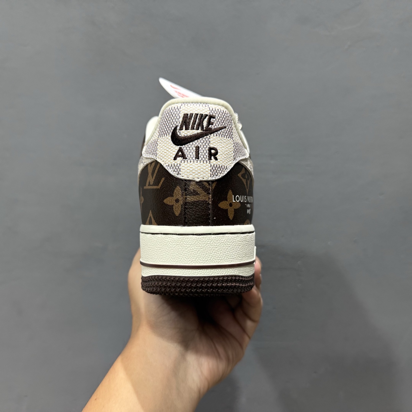 Nike Air Force 1'07 Low LV联名 经典咖啡棕 空军一号低帮休闲板鞋 SC0601-558
