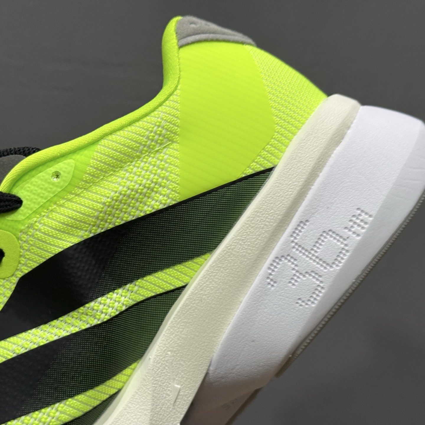 Adidas Adizero Boston 13 M 泡棉搭配全掌碳板 缓震透气跑步鞋 JS4933