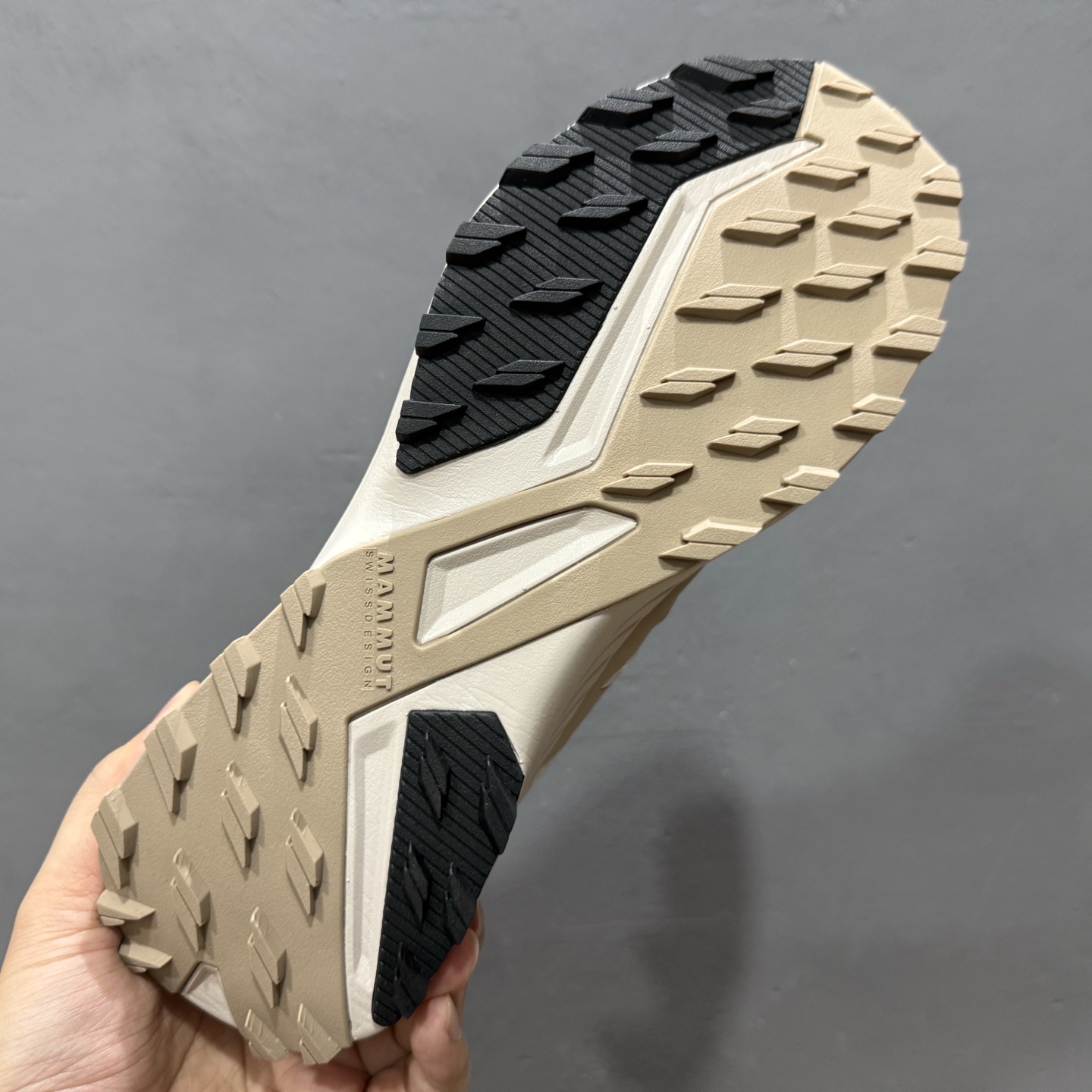 MAMMUT猛犸象 Hueco Knit 2 登山靴多功能鞋履