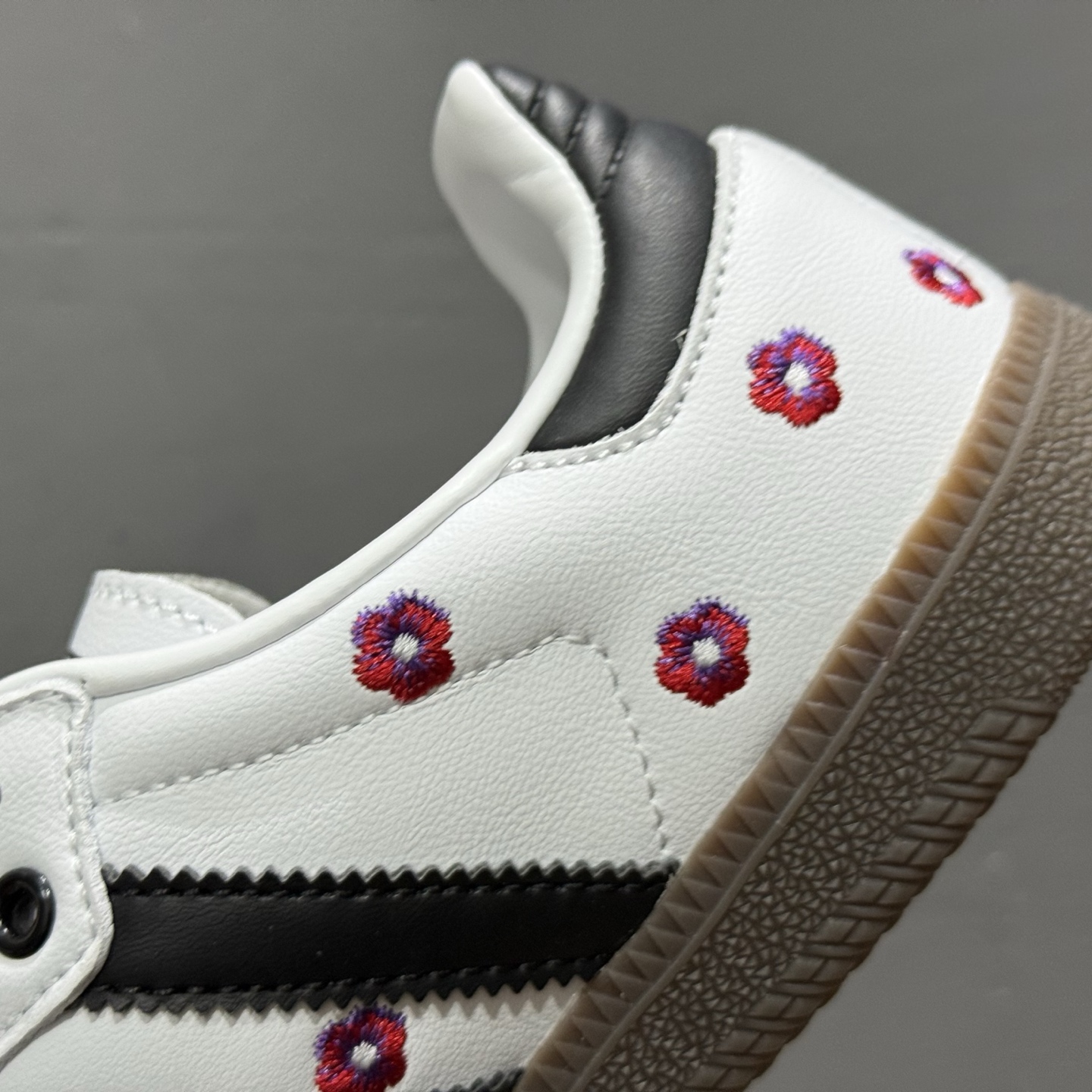 阿迪达斯 德训女鞋 ADIDAS ORIGINALS SAMBA OG SHOES 经典运动鞋小白鞋 IF4391