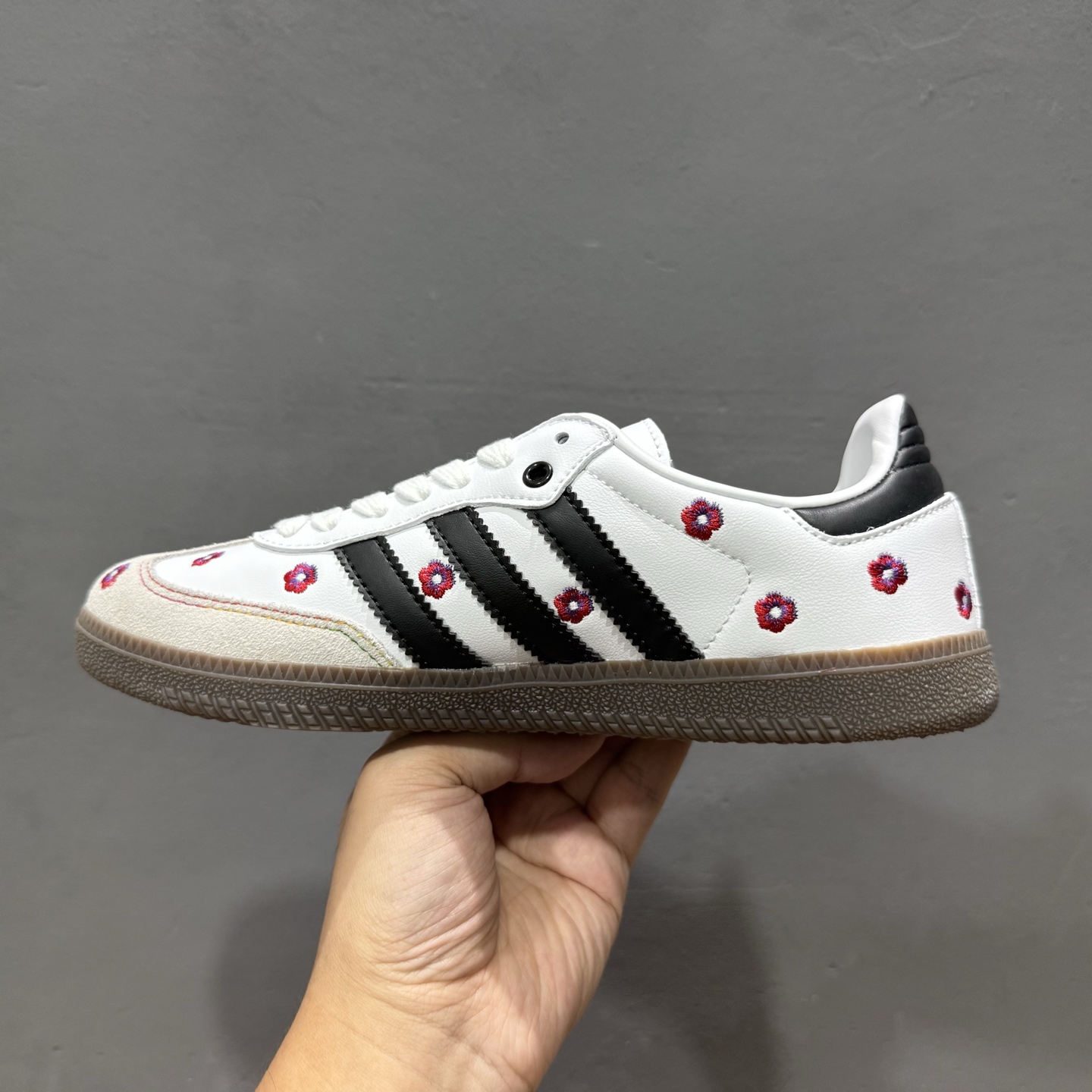 阿迪达斯 德训女鞋 ADIDAS ORIGINALS SAMBA OG SHOES 经典运动鞋小白鞋 IF4391