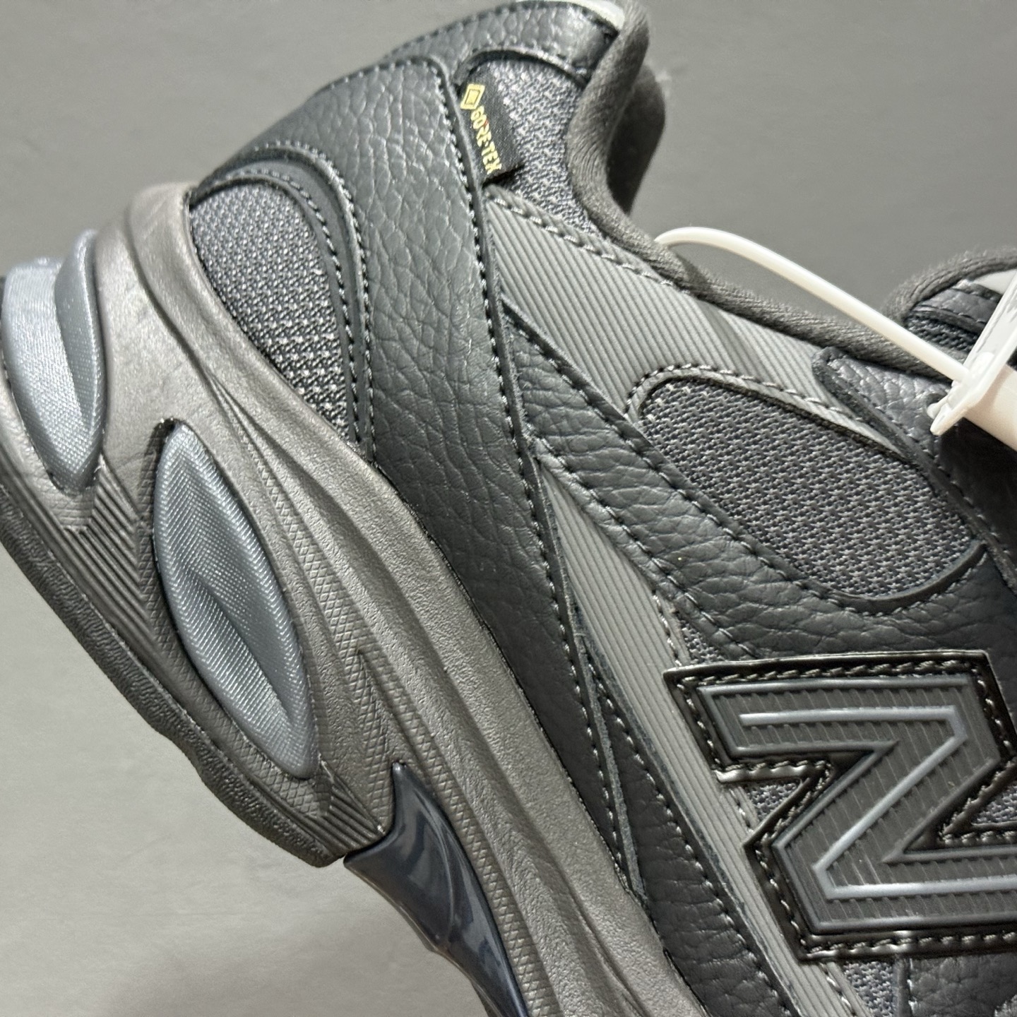 New Balance 2010系列 复古休闲跑步鞋 U2010TTB