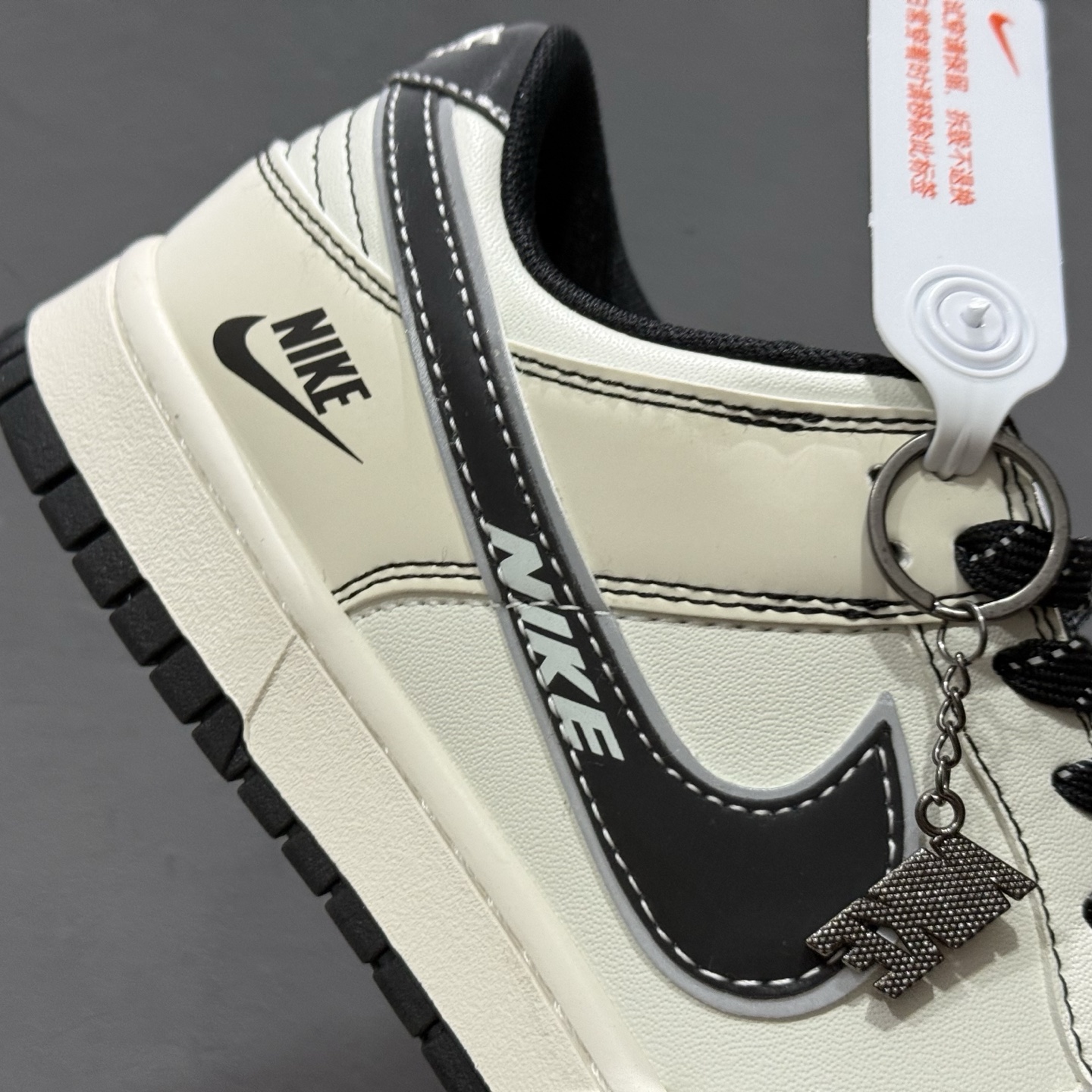 Nike Dunk Low 黑灰边勾 CS1688-116