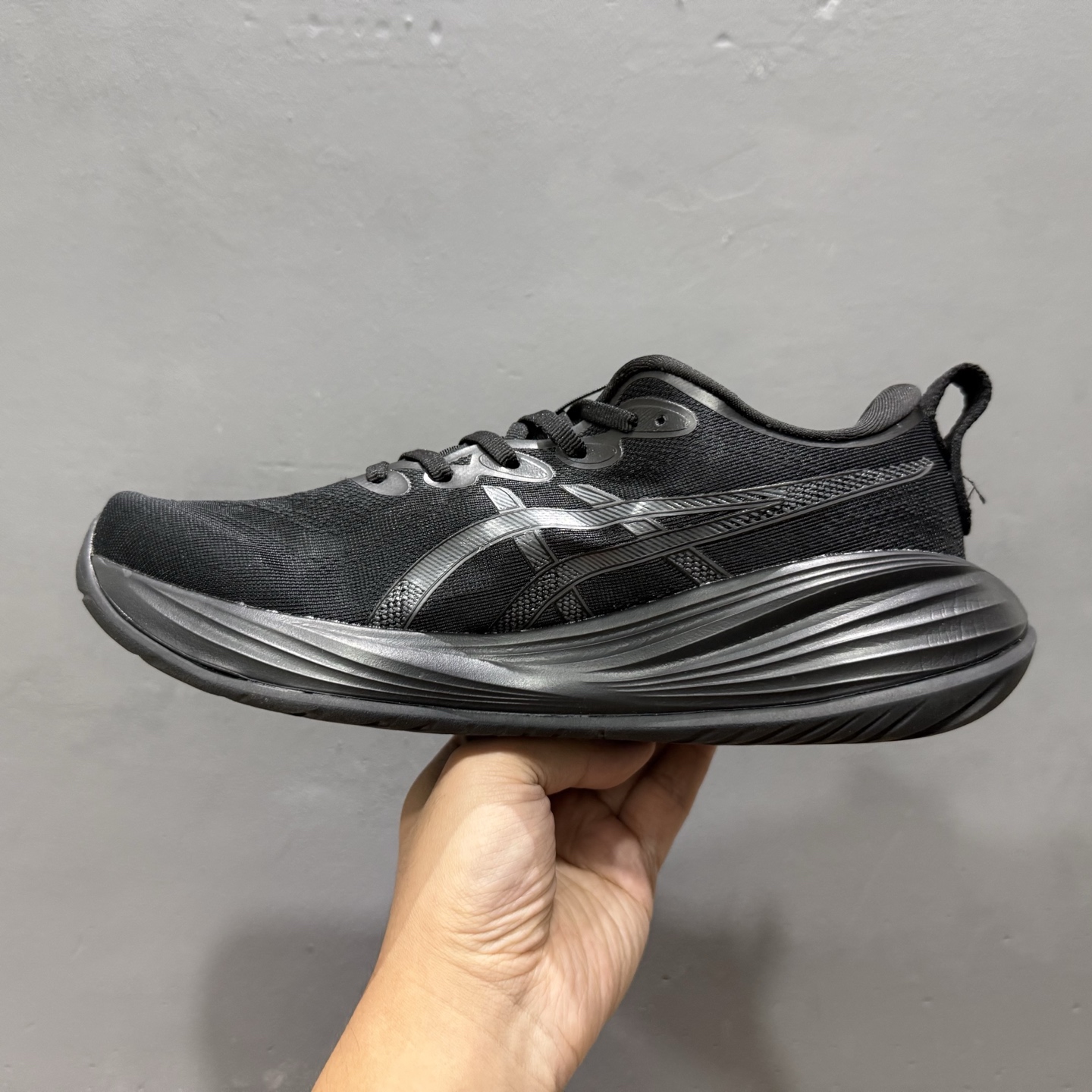 Asics Gel-Nimbus 27 舒适防滑耐磨低帮休闲跑步鞋