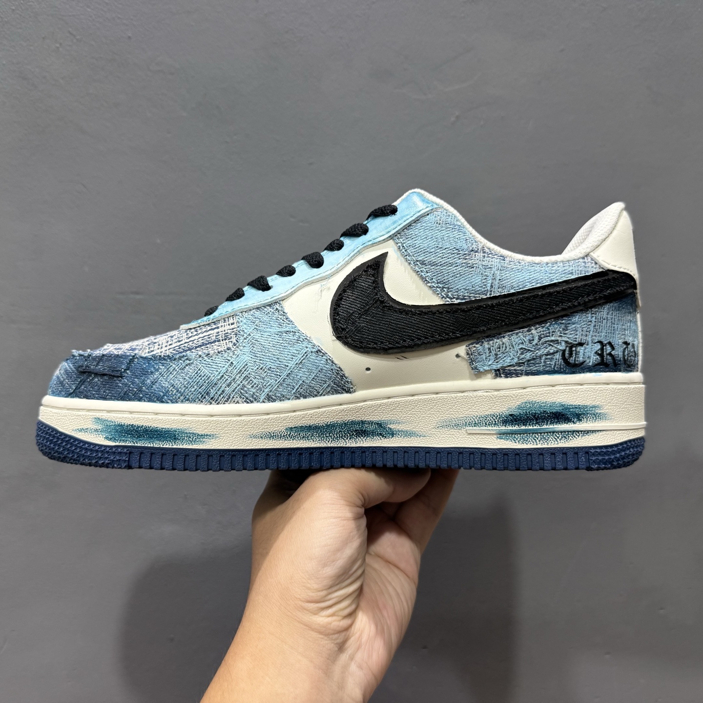 Nike Air Force 1'07 Low ”Danning Illusion” 手绘涂鸦 丹宁幻彩 空军一号低帮休闲板鞋 FB0607-770