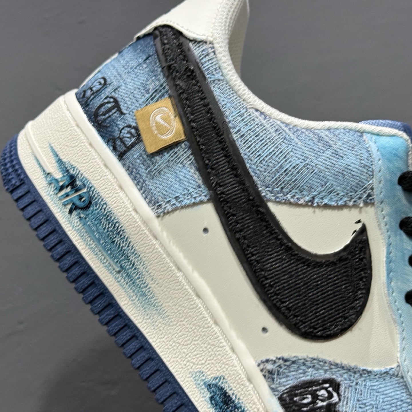 Nike Air Force 1'07 Low ”Danning Illusion” 手绘涂鸦 丹宁幻彩 空军一号低帮休闲板鞋 FB0607-770