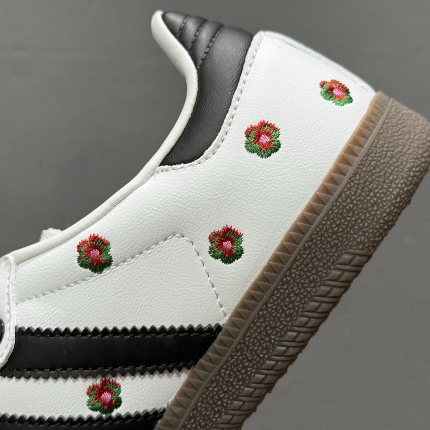 阿迪达斯 德训鞋 ADIDAS ORIGINALS SAMBA OG SHOES 经典运动鞋小白鞋 IF4393