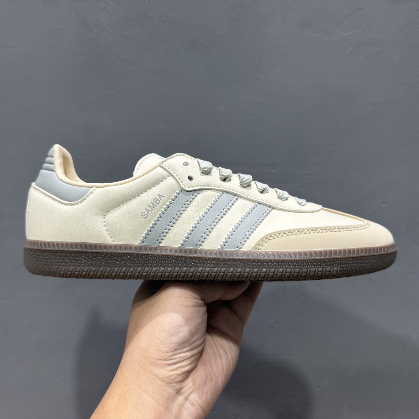 Adidas Originals Samba OG 阿迪达斯经典款复古休闲板鞋 JH7299