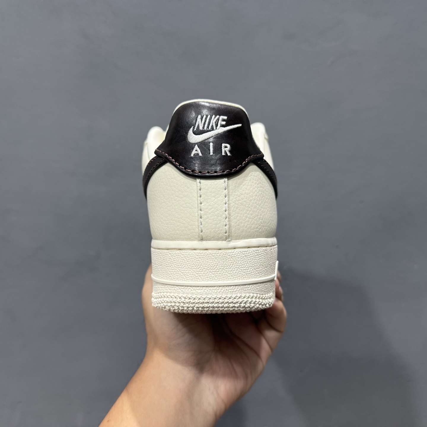 NK Air Force 1 Low 空军一号低帮休闲板鞋 IH7332-001
