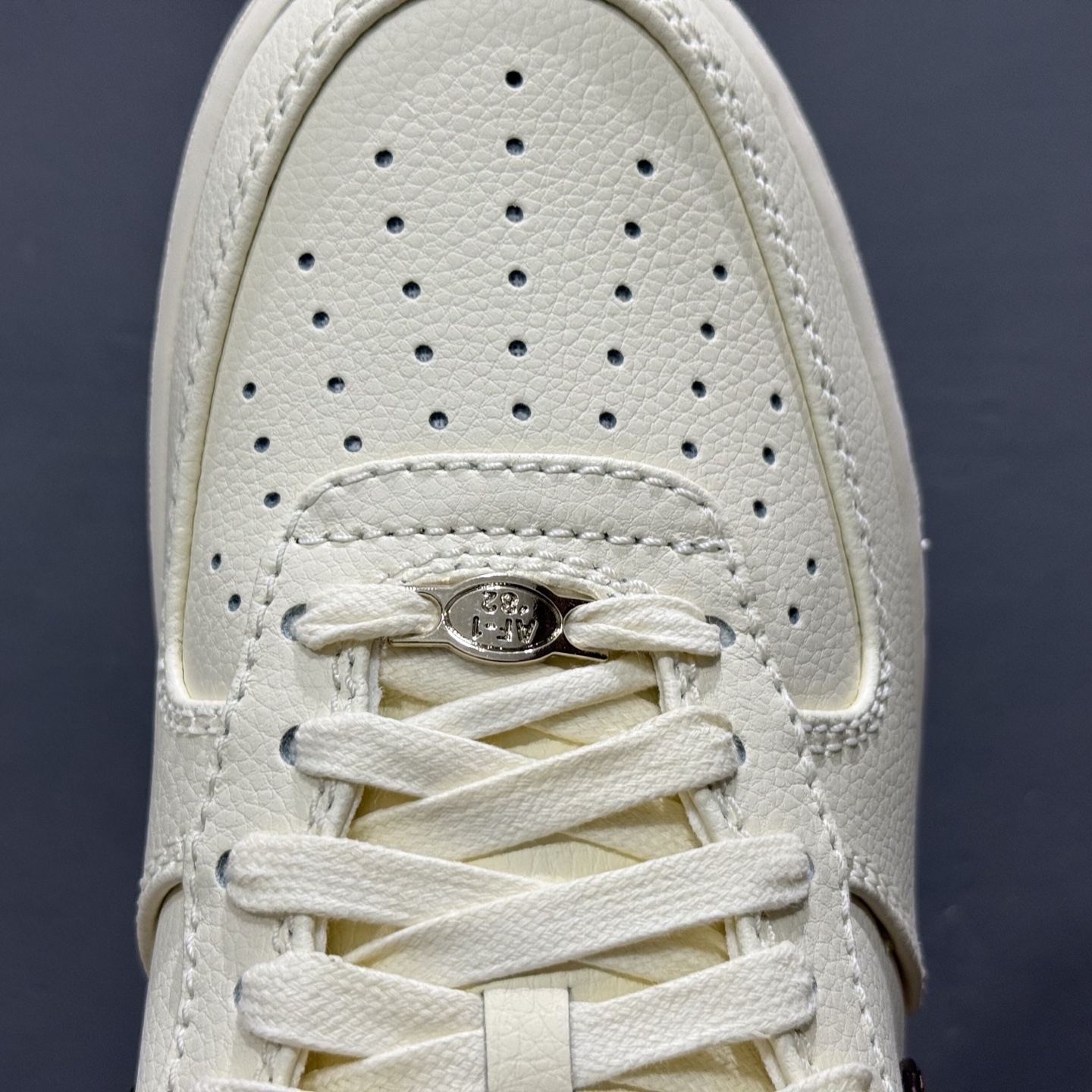 NK Air Force 1 Low 空军一号低帮休闲板鞋 IH7332-001