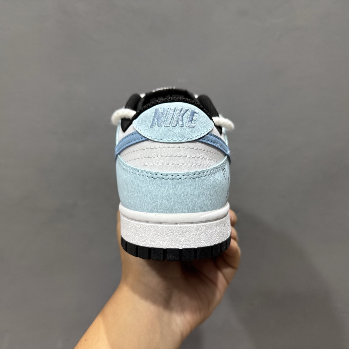 Nike SB Dunk Low 蓝色海洋 绑带 低帮休闲板鞋 DD1503-101