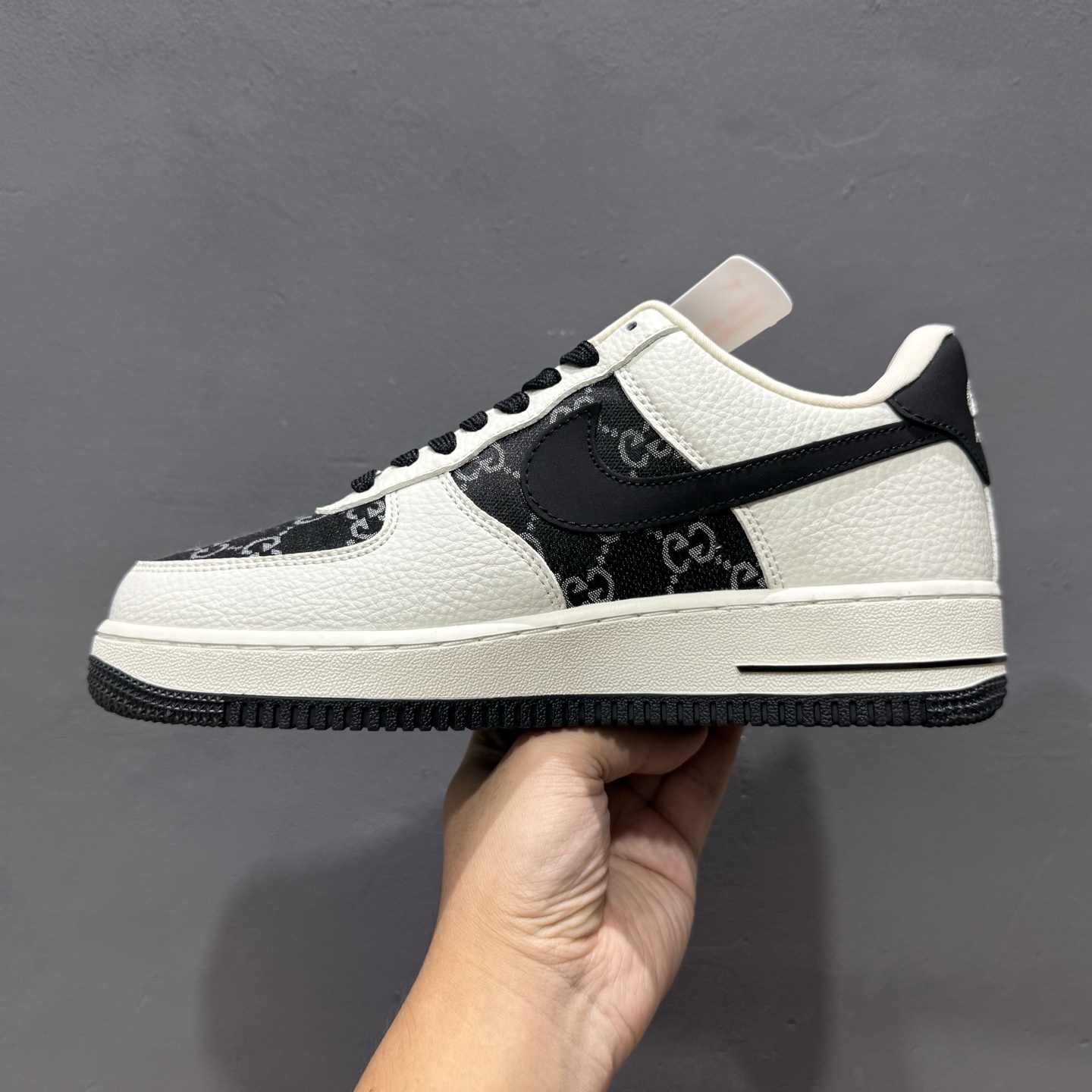 Gucci x NIke Air Force 1 白黑织布 SC0601-571