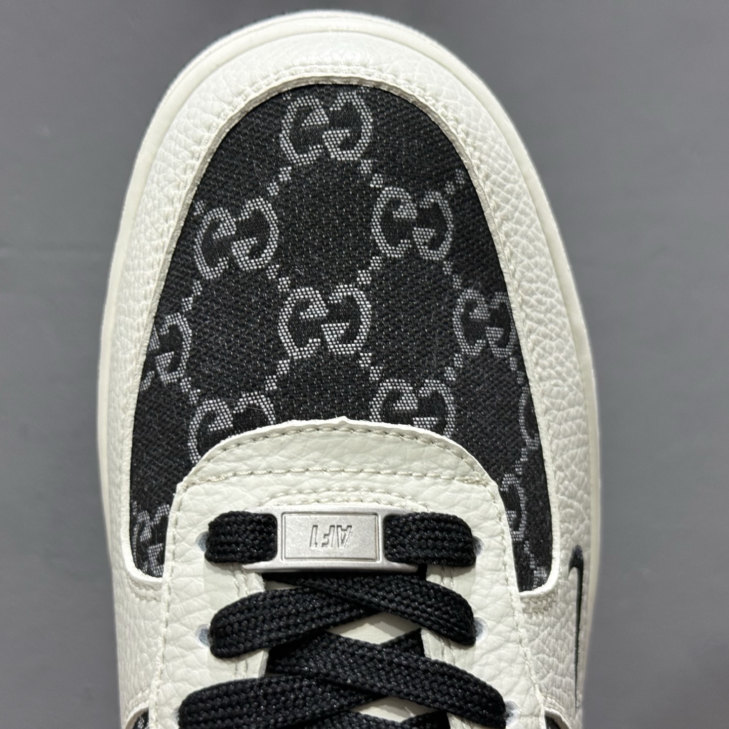 Gucci x NIke Air Force 1 白黑织布 SC0601-571