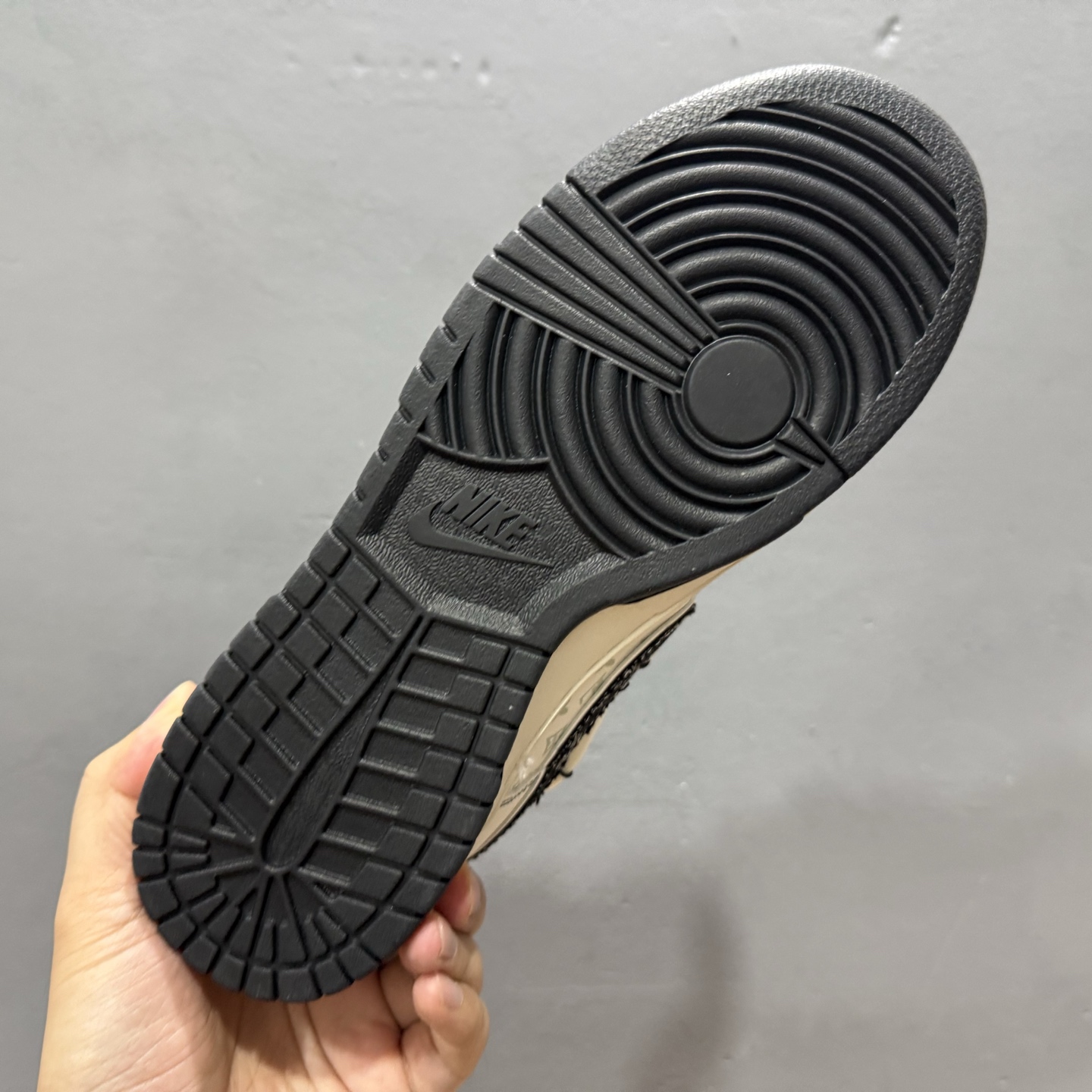 Louis Vuitton x Nike Dunk Low 黑帆布抽绳 YX5066-380
