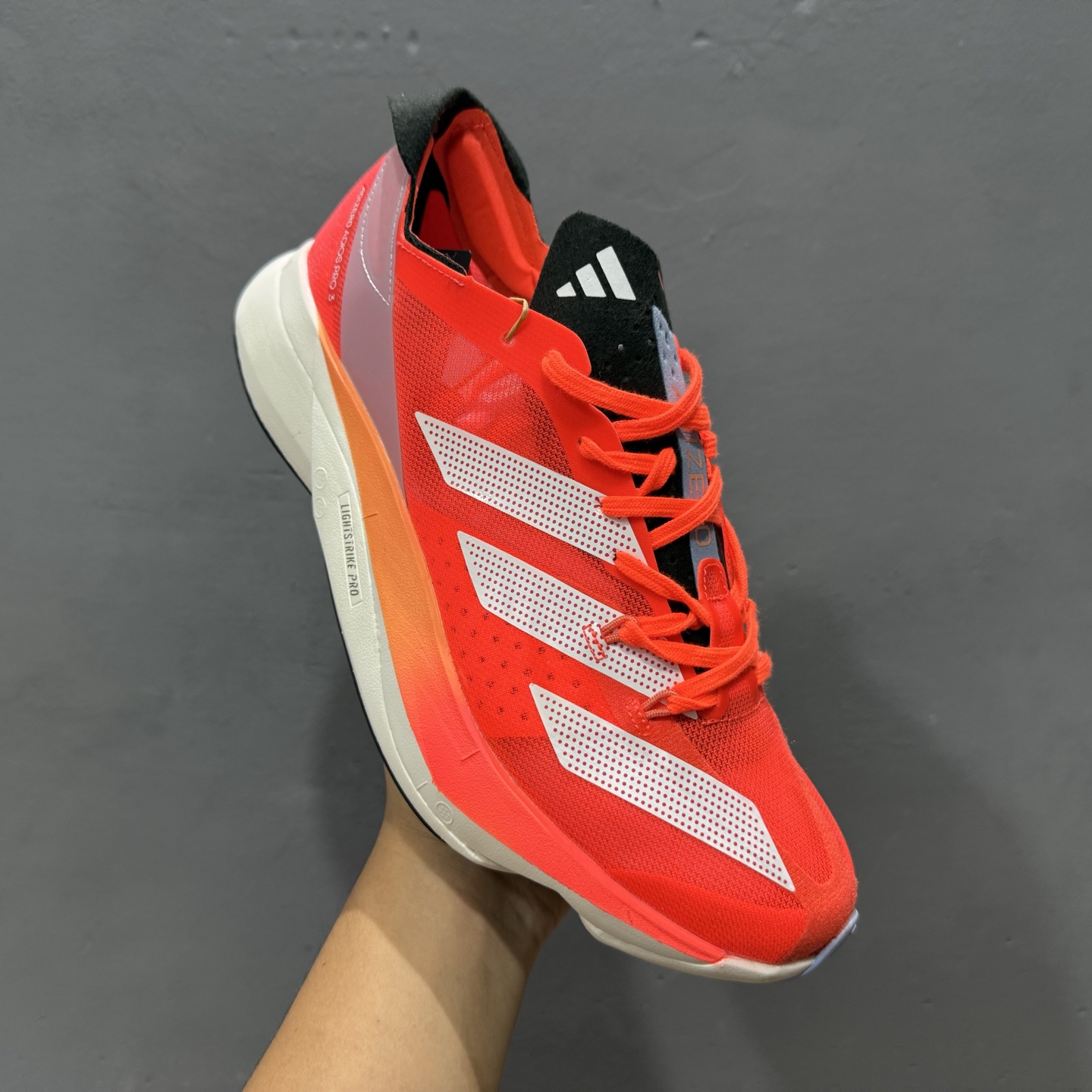 Adidas Adizero Pro Evo 3 W 全掌碳板 阿迪超轻透气缓震跑鞋 GX9777