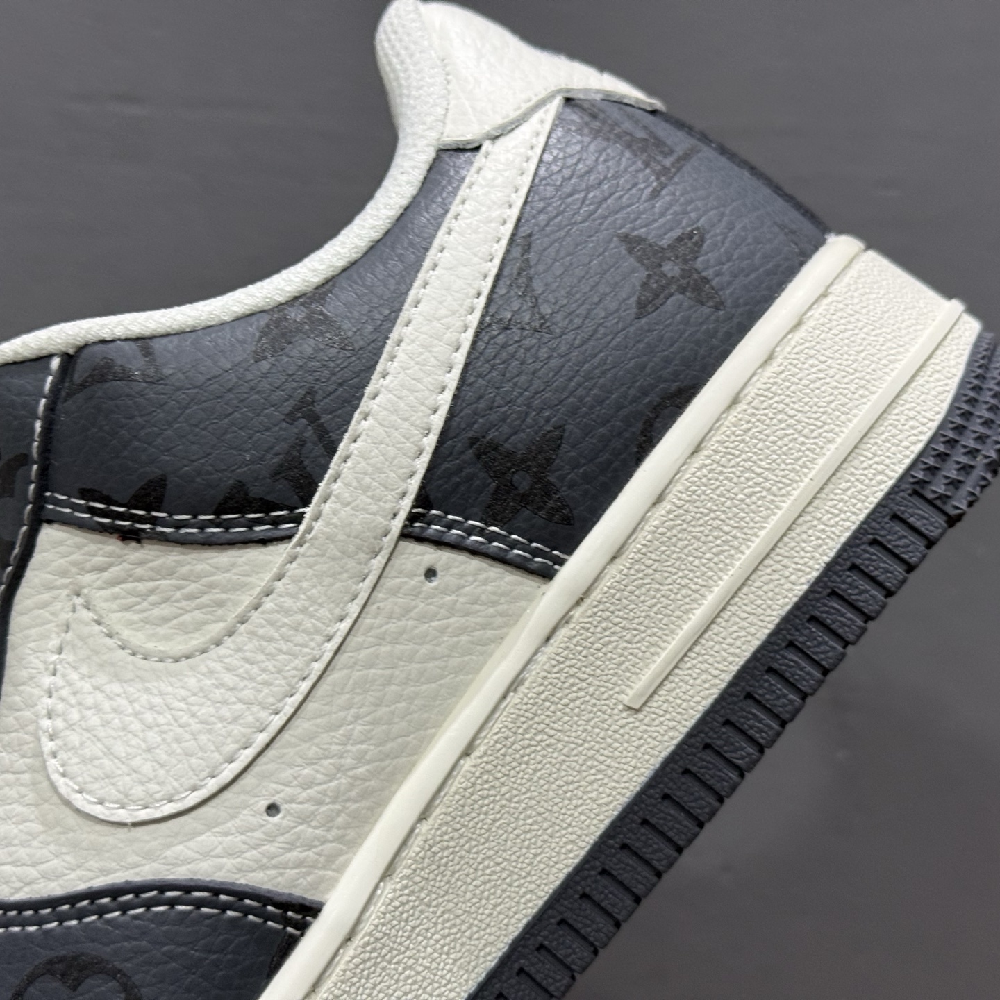 NIke Air Force 1 '07 Low “古驰联名——经典灰花纹”空军一号 CS5288-002