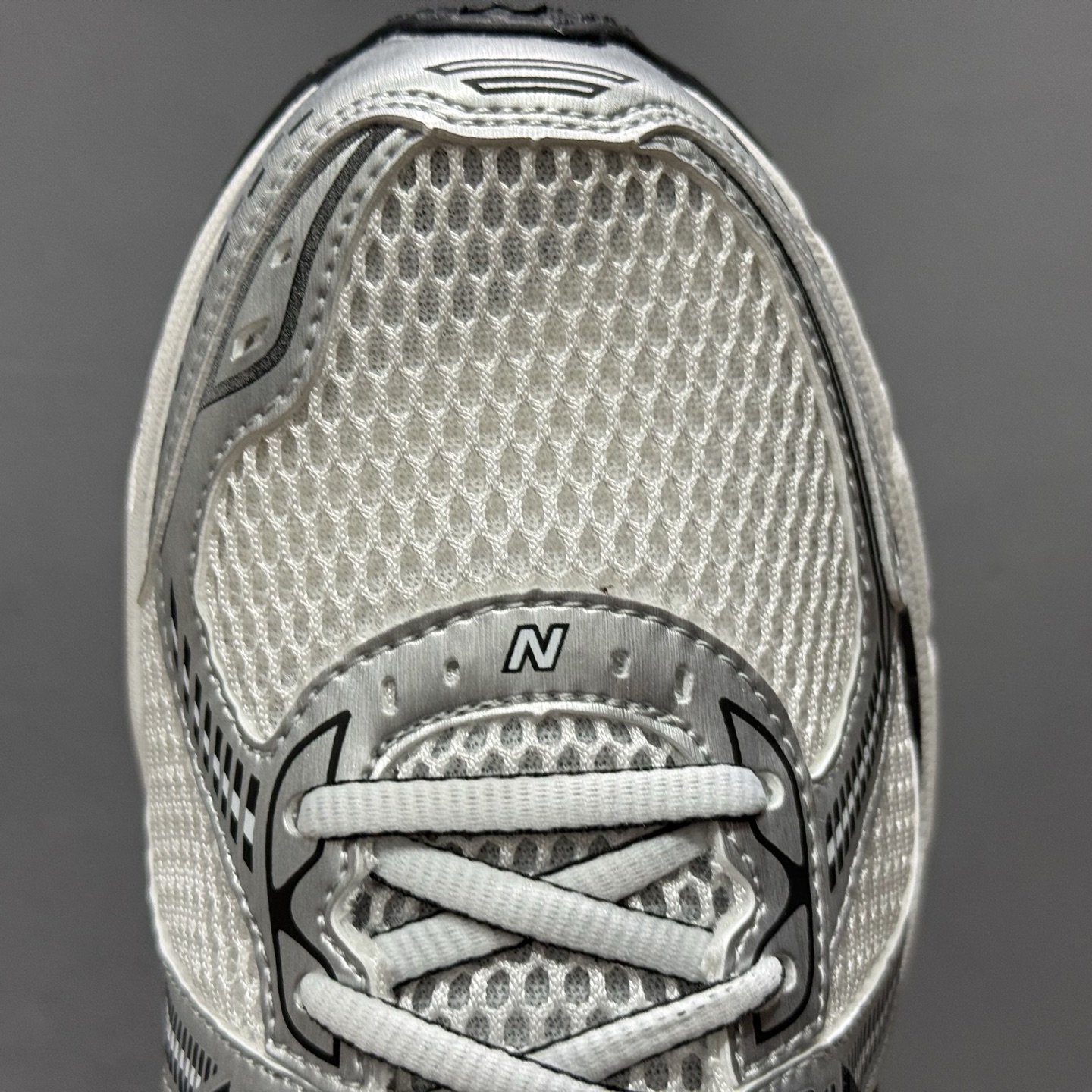 New Balance NB 860V2 防滑耐磨低帮跑步鞋 ML860GB2