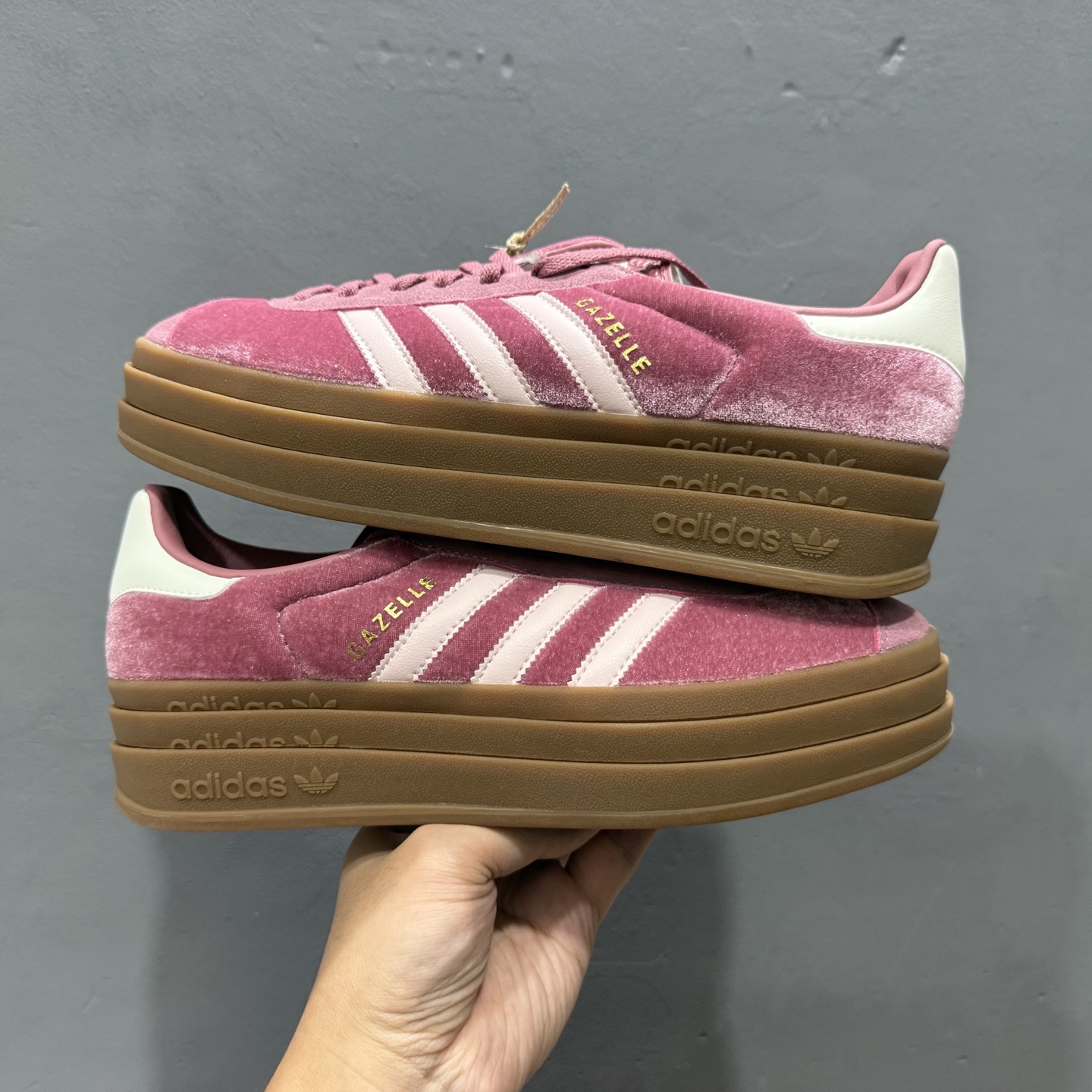 Adidas originals GAZELLE BOLD CNY 蛇年限定 高热新品 ”year ofsnake” 时尚百搭 防滑耐磨 低帮 阿迪达斯 厚底松糕板鞋 JQ4389